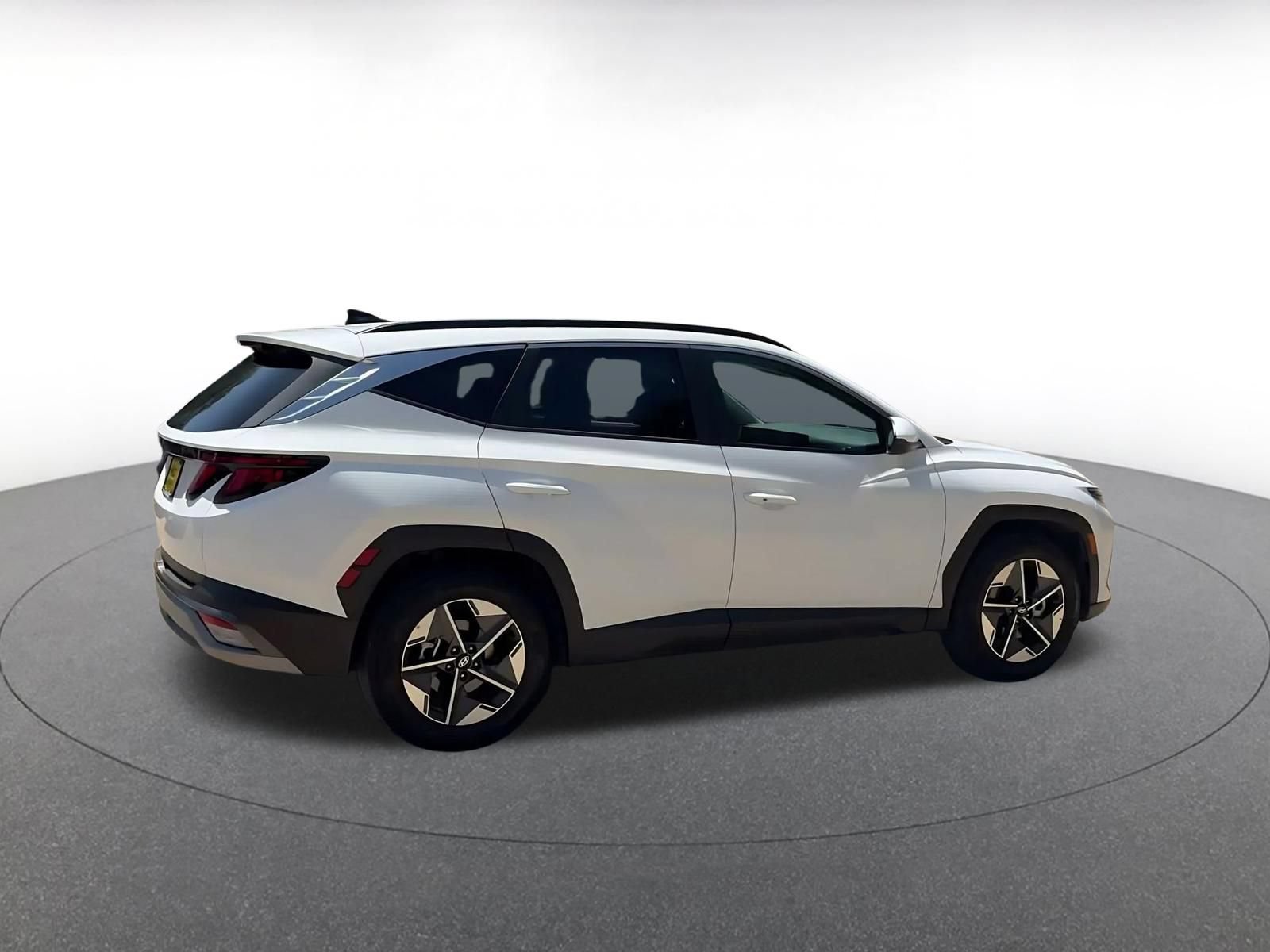 Thumbnail: 2026 Hyundai Tucson - 15