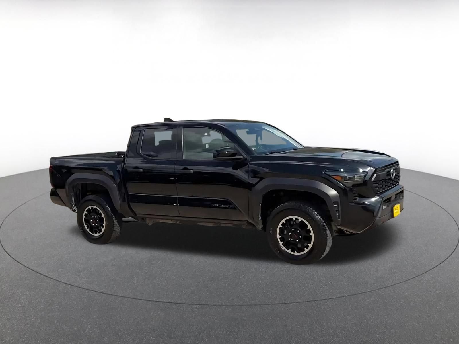 Thumbnail: 2025 Toyota Tacoma - 2