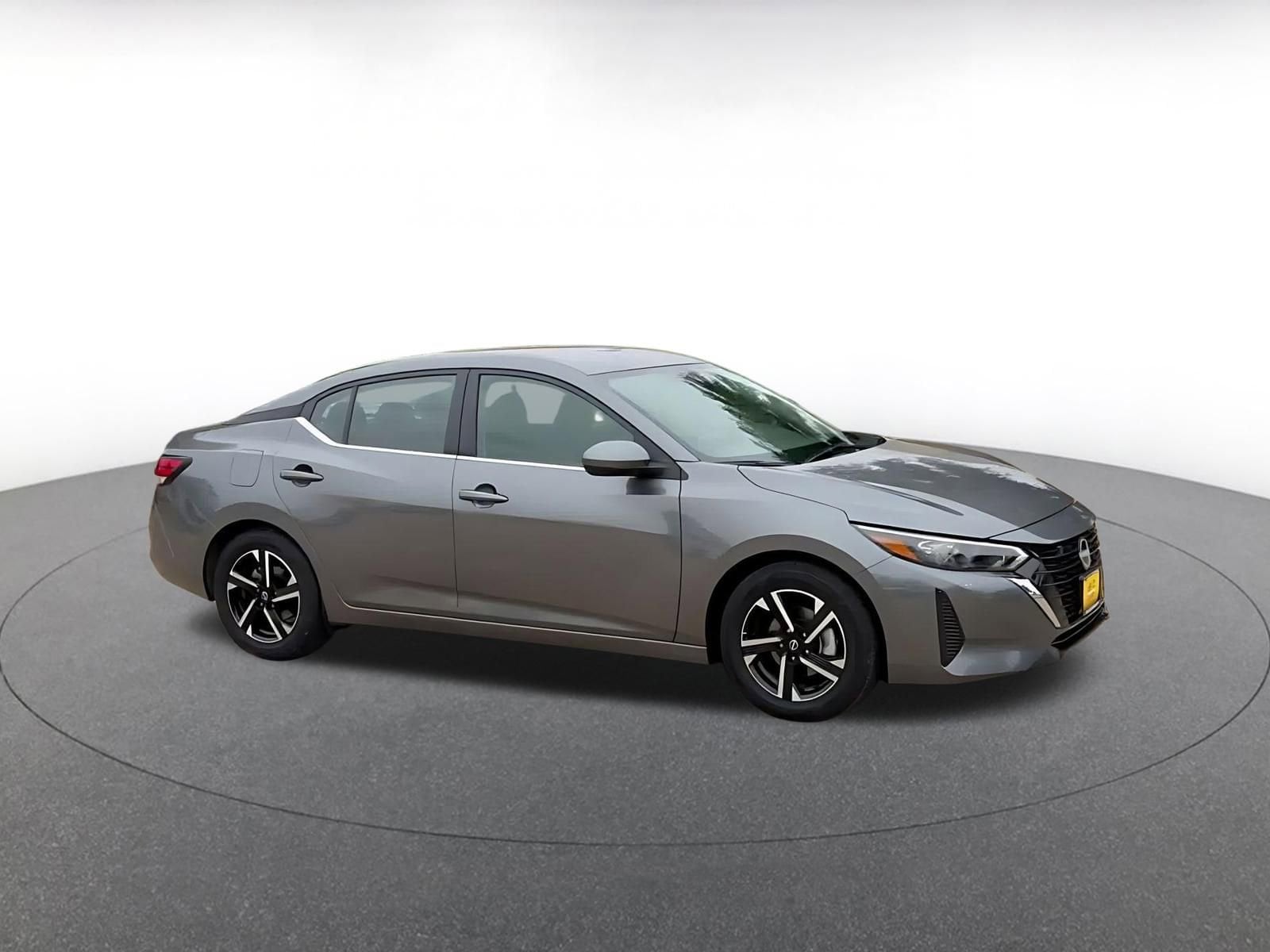 Thumbnail: 2025 Nissan Sentra - 2