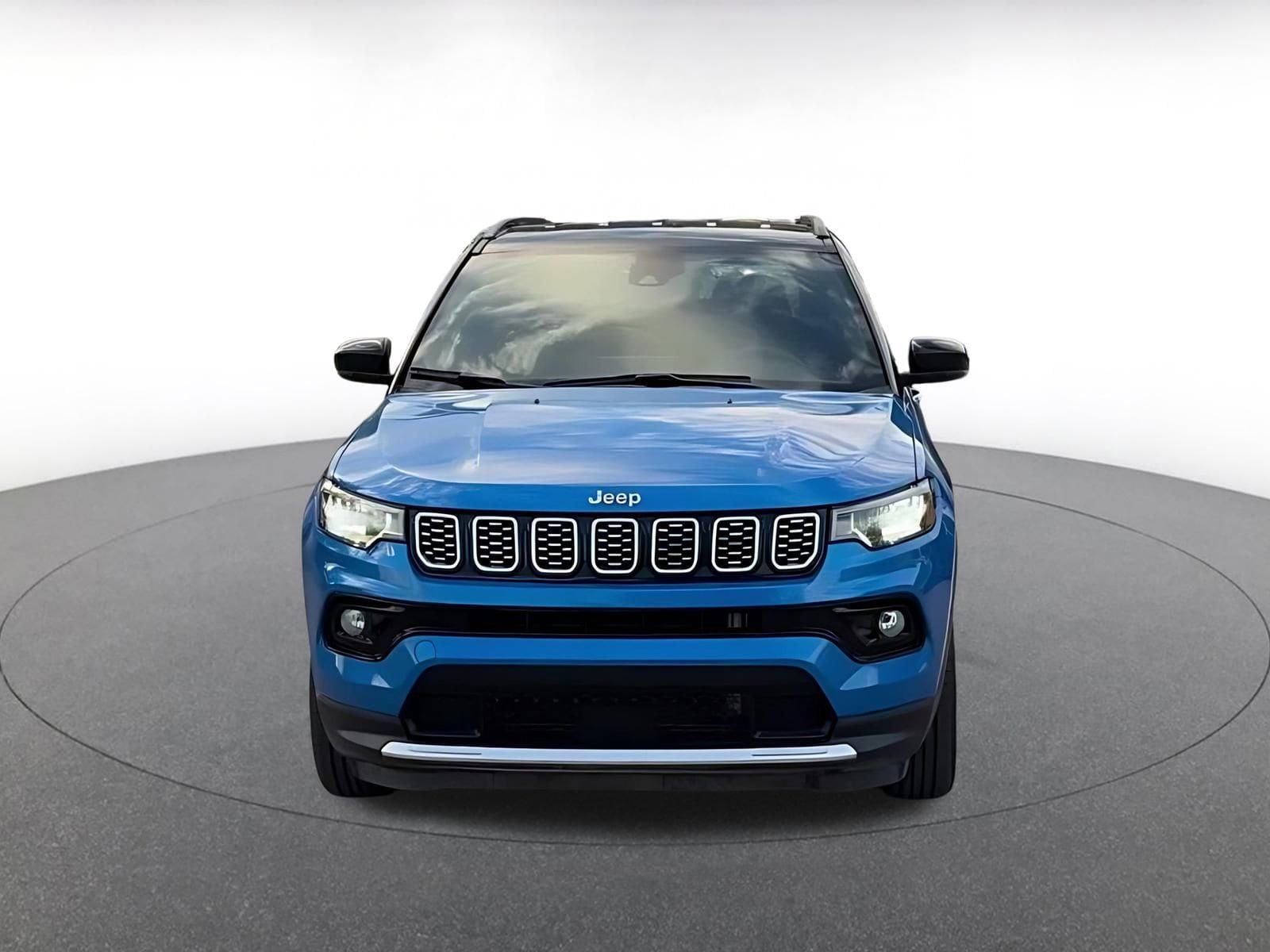 Thumbnail: 2025 Jeep Compass - 4