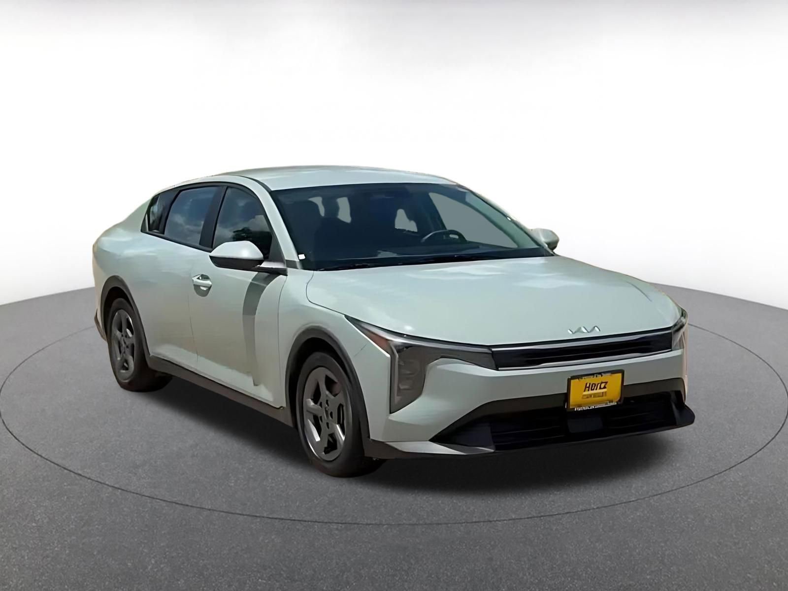 Thumbnail: 2025 Kia K4 - 3
