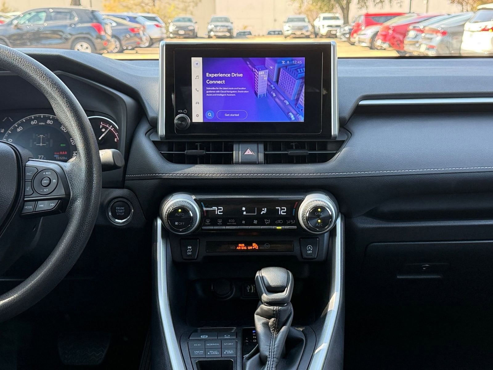 Thumbnail: 2025 Toyota RAV4 - 18