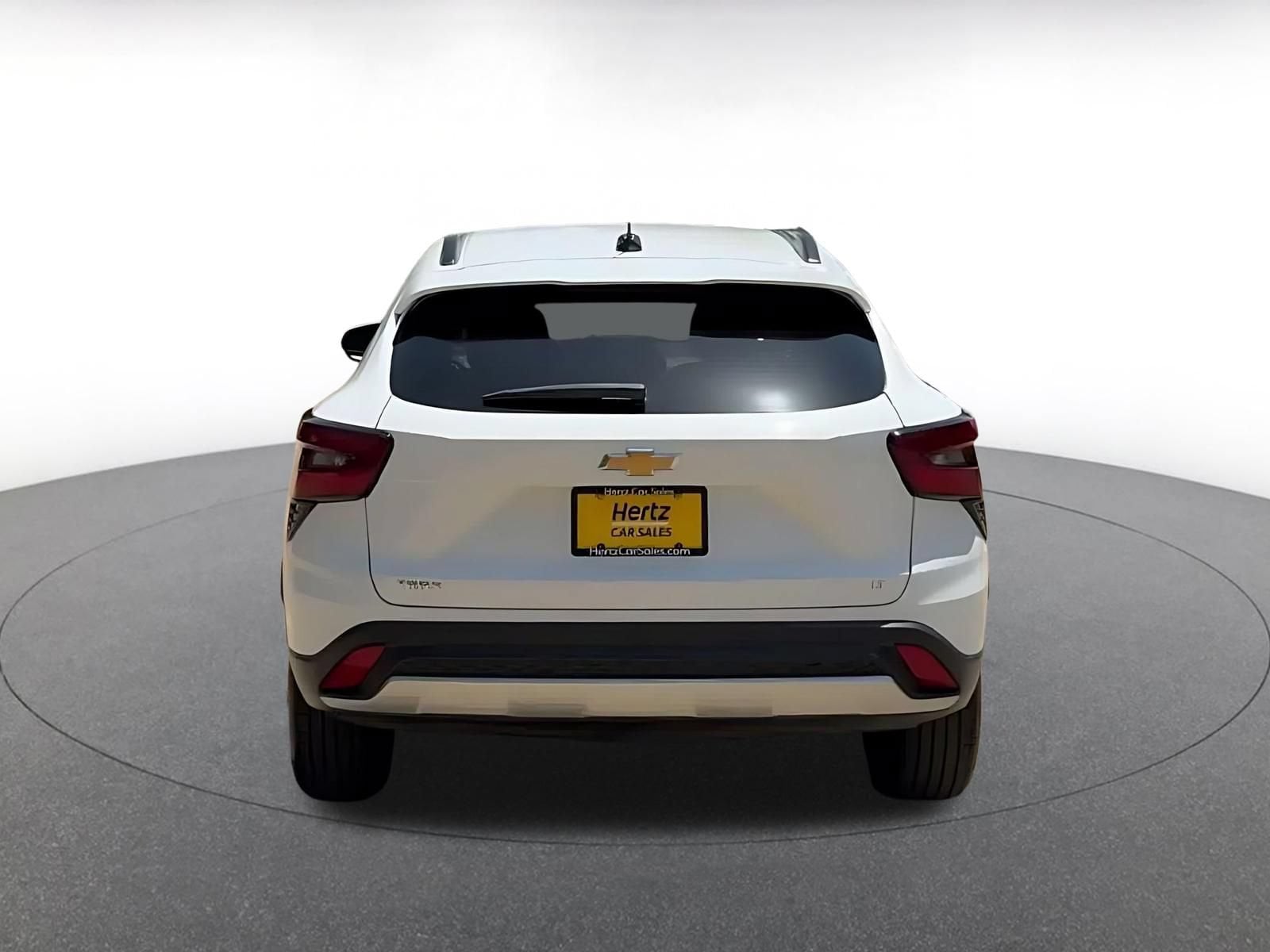 Thumbnail: 2025 Chevrolet Trax - 10