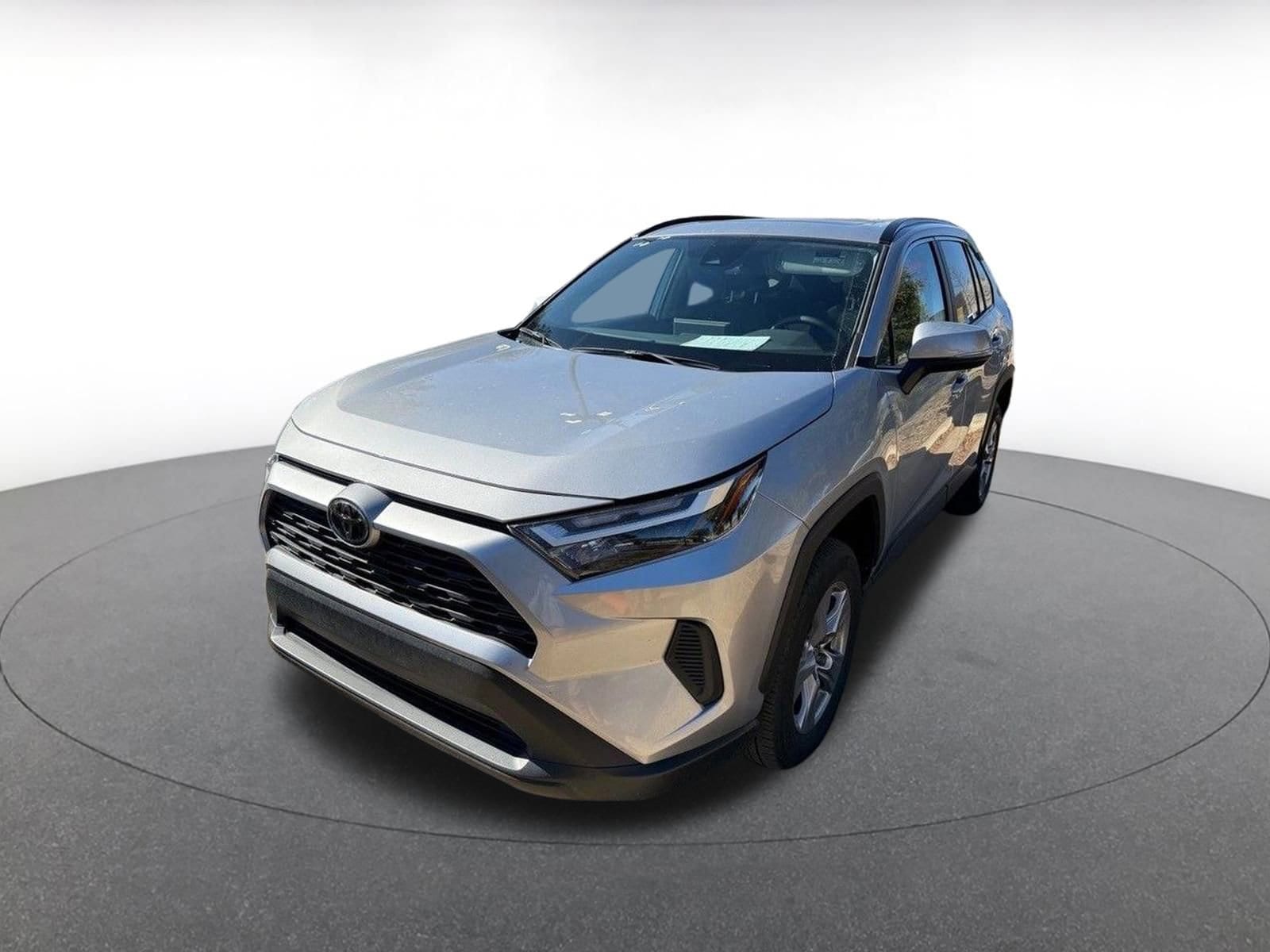Thumbnail: 2025 Toyota RAV4 - 3