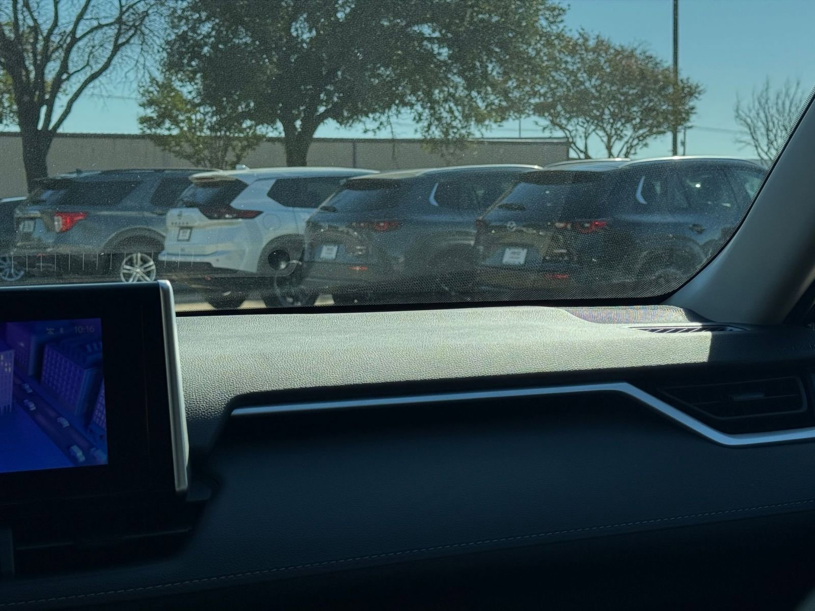 Thumbnail: 2025 Toyota RAV4 - 35