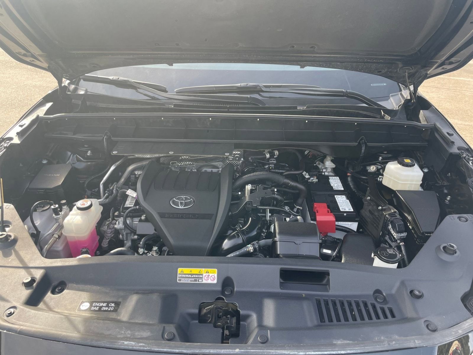 Thumbnail: 2025 Toyota Highlander - 34