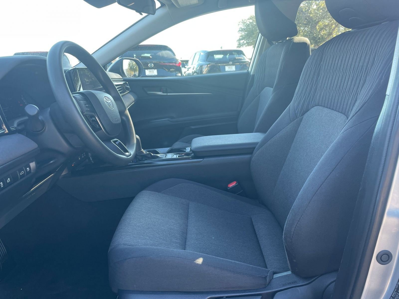 Thumbnail: 2025 Toyota Camry - 27