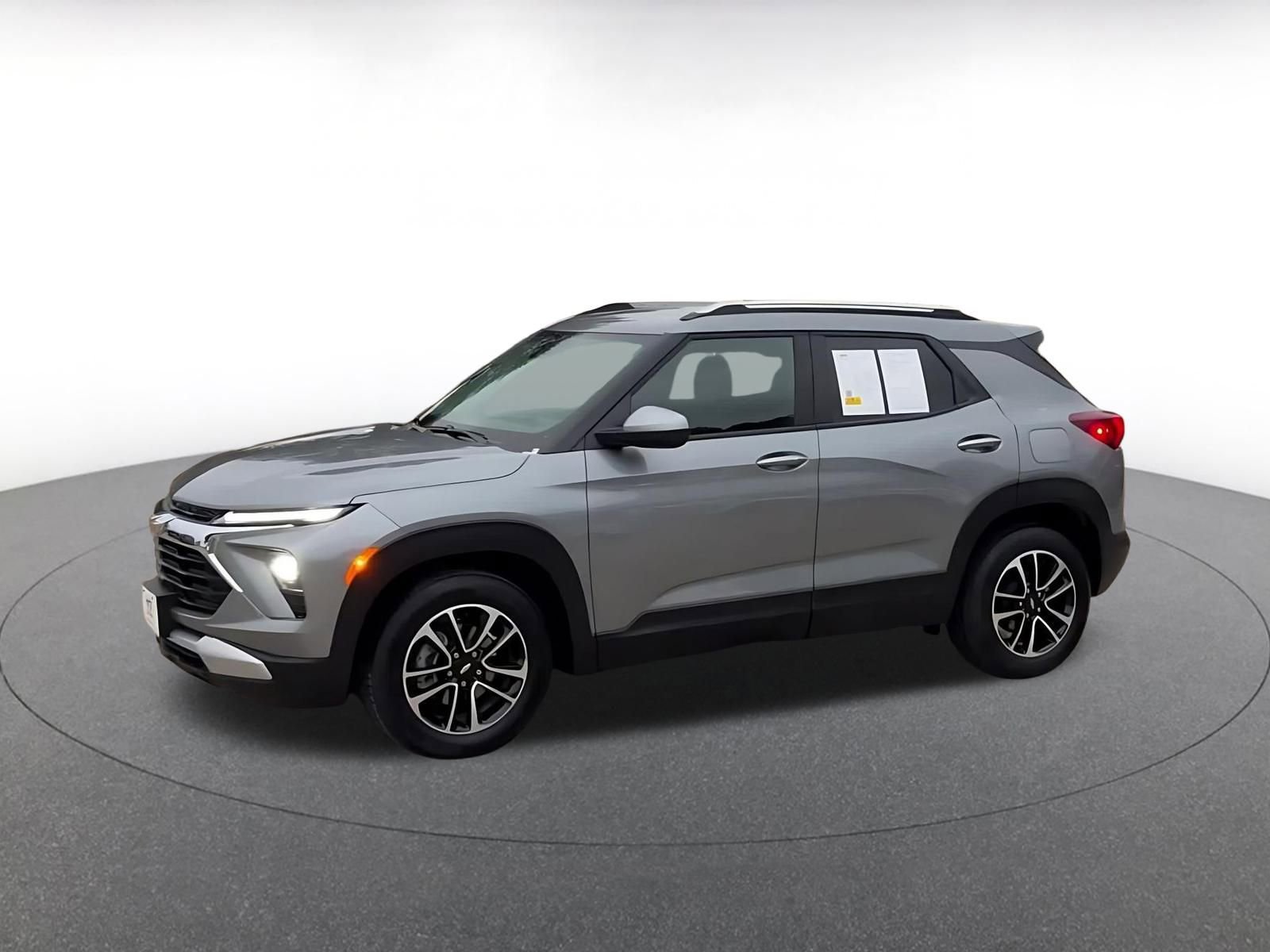 Thumbnail: 2025 Chevrolet TrailBlazer - 8