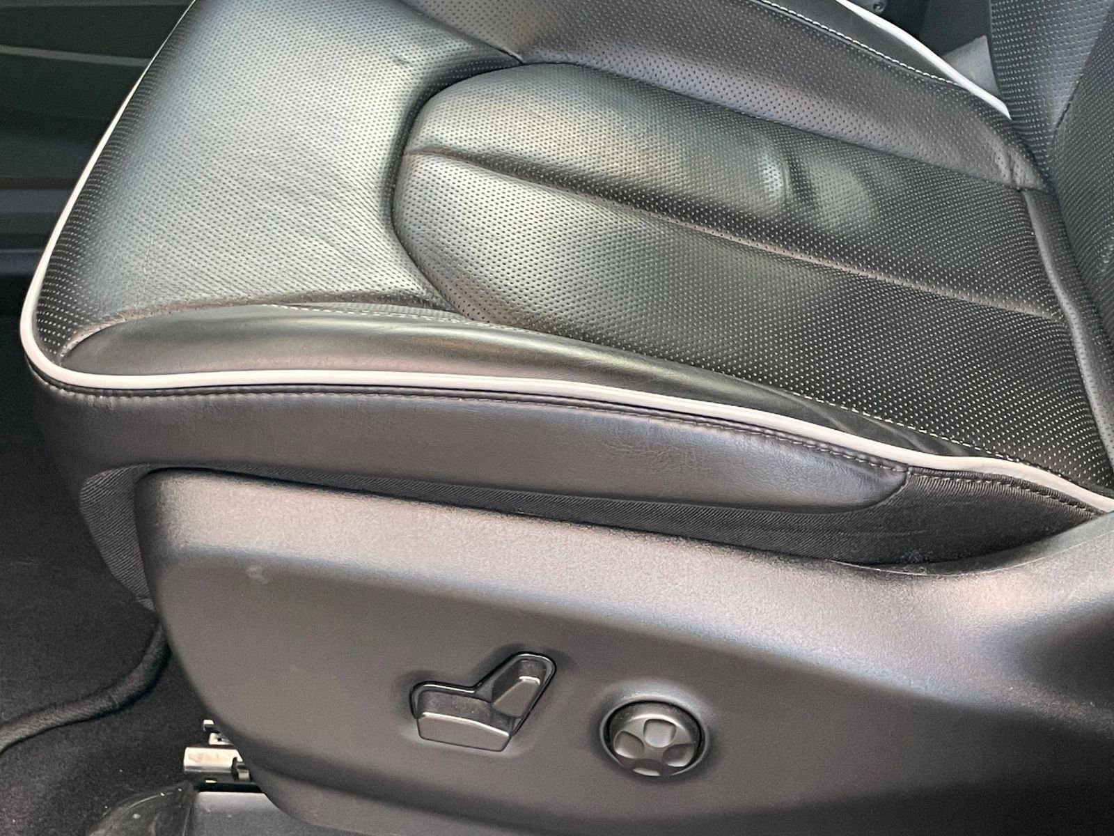 Thumbnail: 2025 Chrysler Pacifica - 22