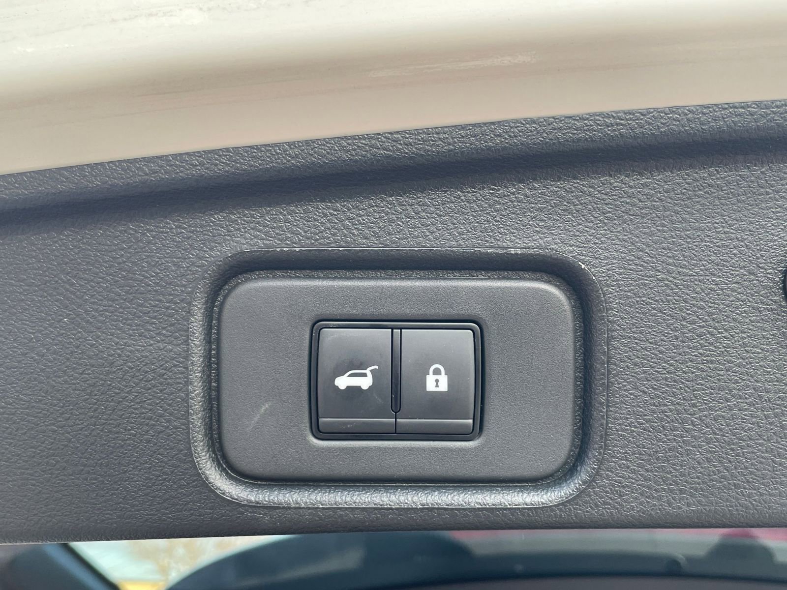 Thumbnail: 2025 Nissan Pathfinder - 23