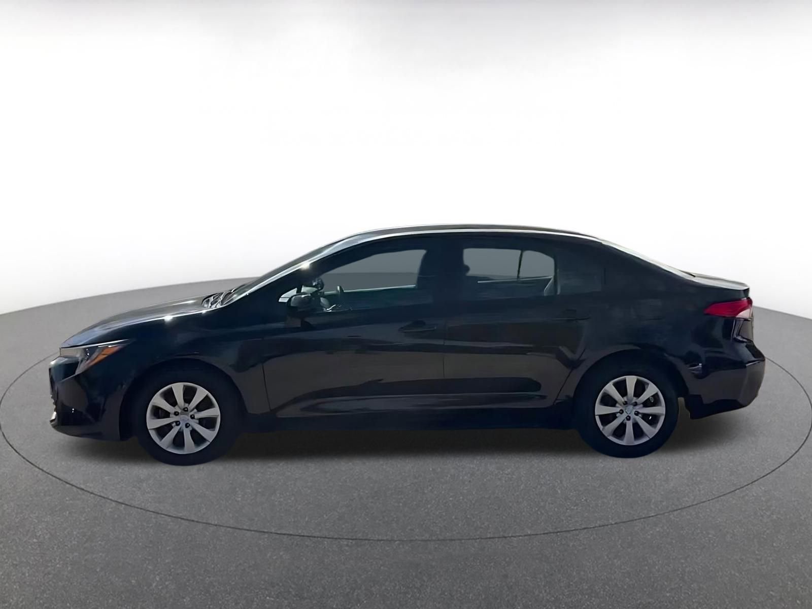 Thumbnail: 2025 Toyota Corolla - 9