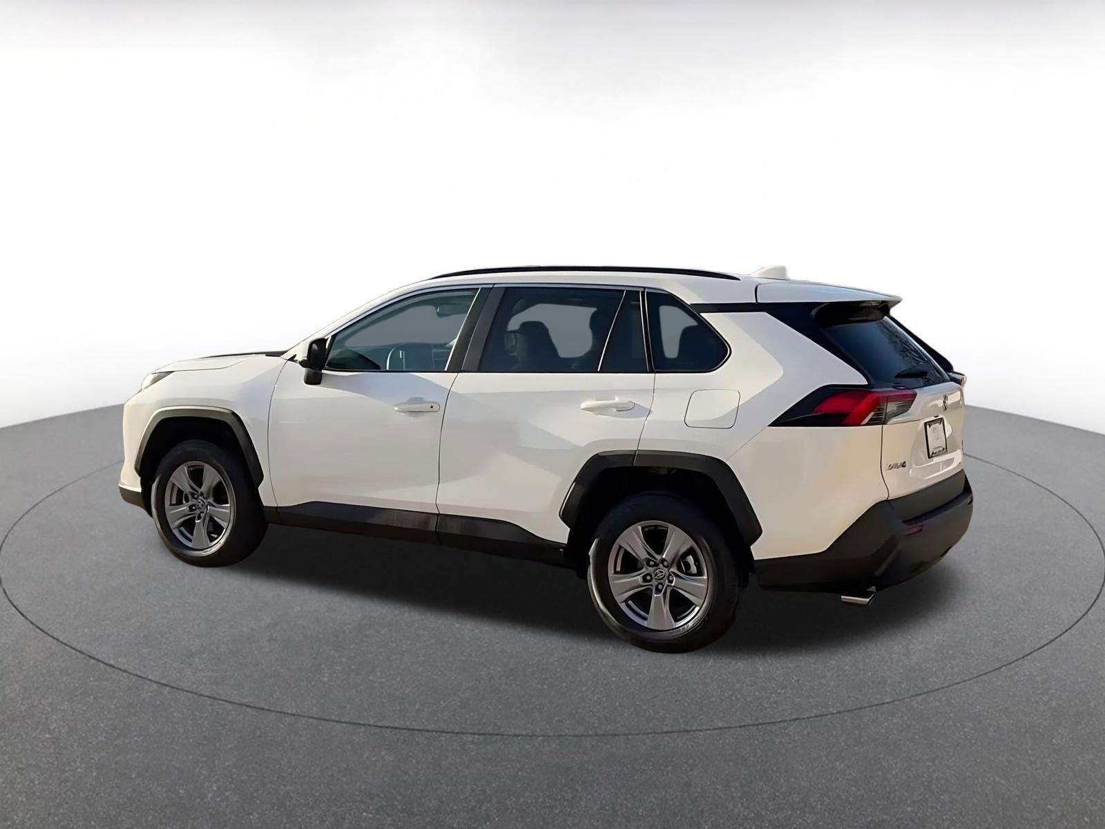 Thumbnail: 2025 Toyota RAV4 - 10