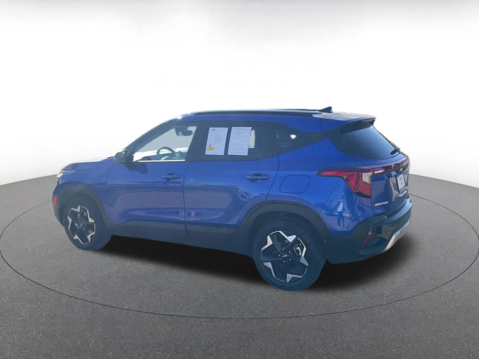 Thumbnail: 2025 Kia Seltos - 10