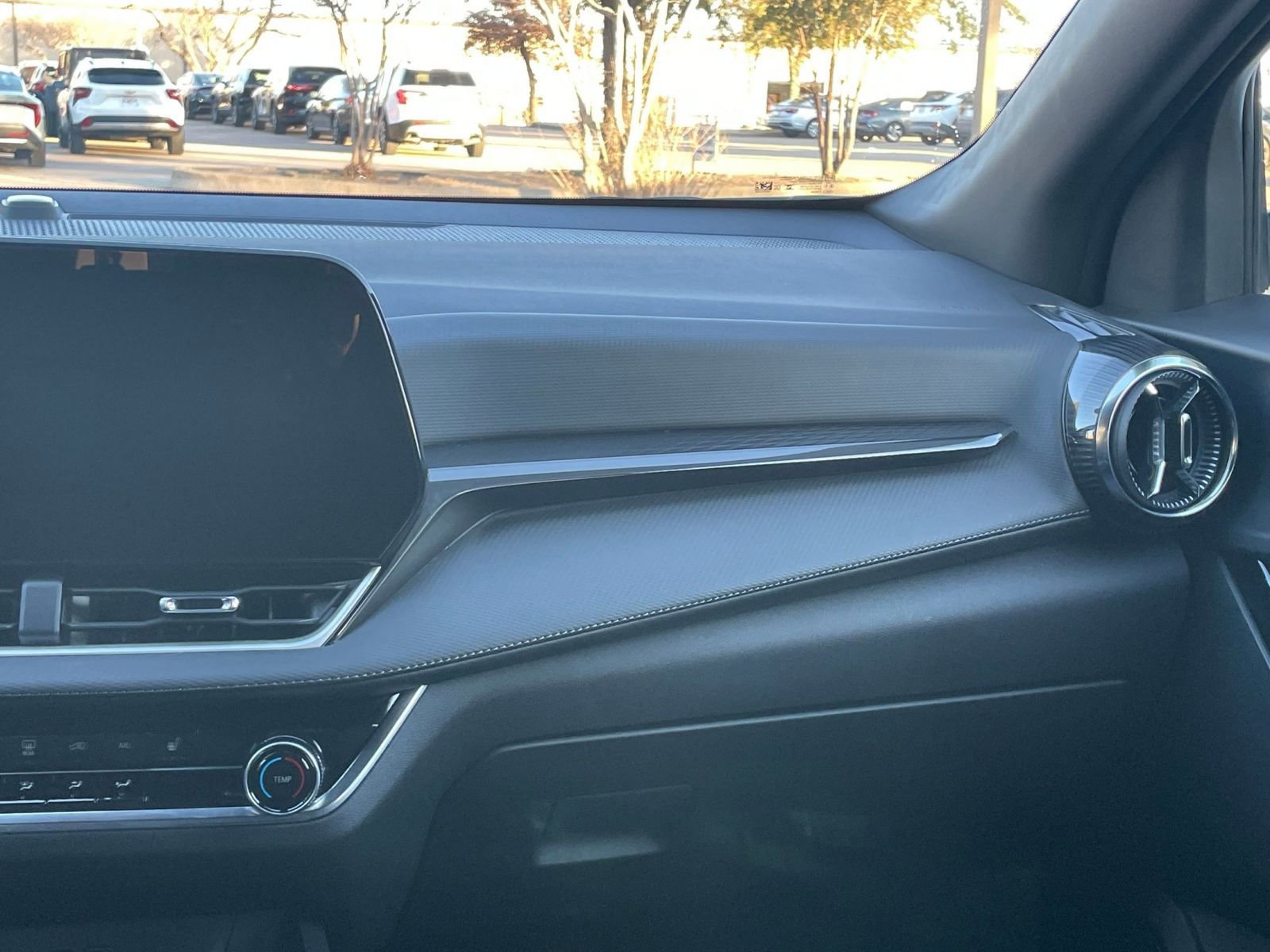 Thumbnail: 2025 Chevrolet Equinox - 35