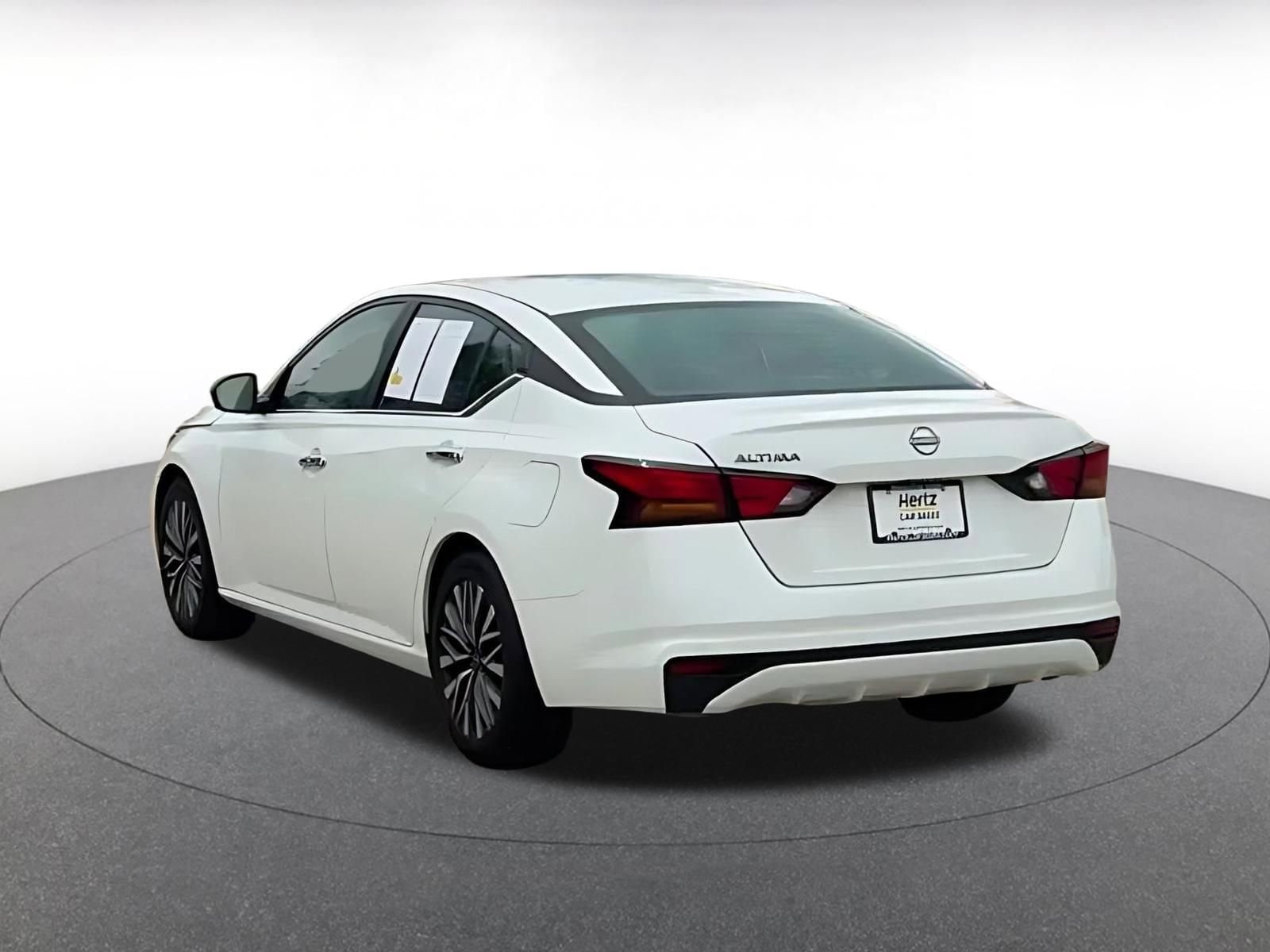 Thumbnail: 2025 Nissan Altima - 4