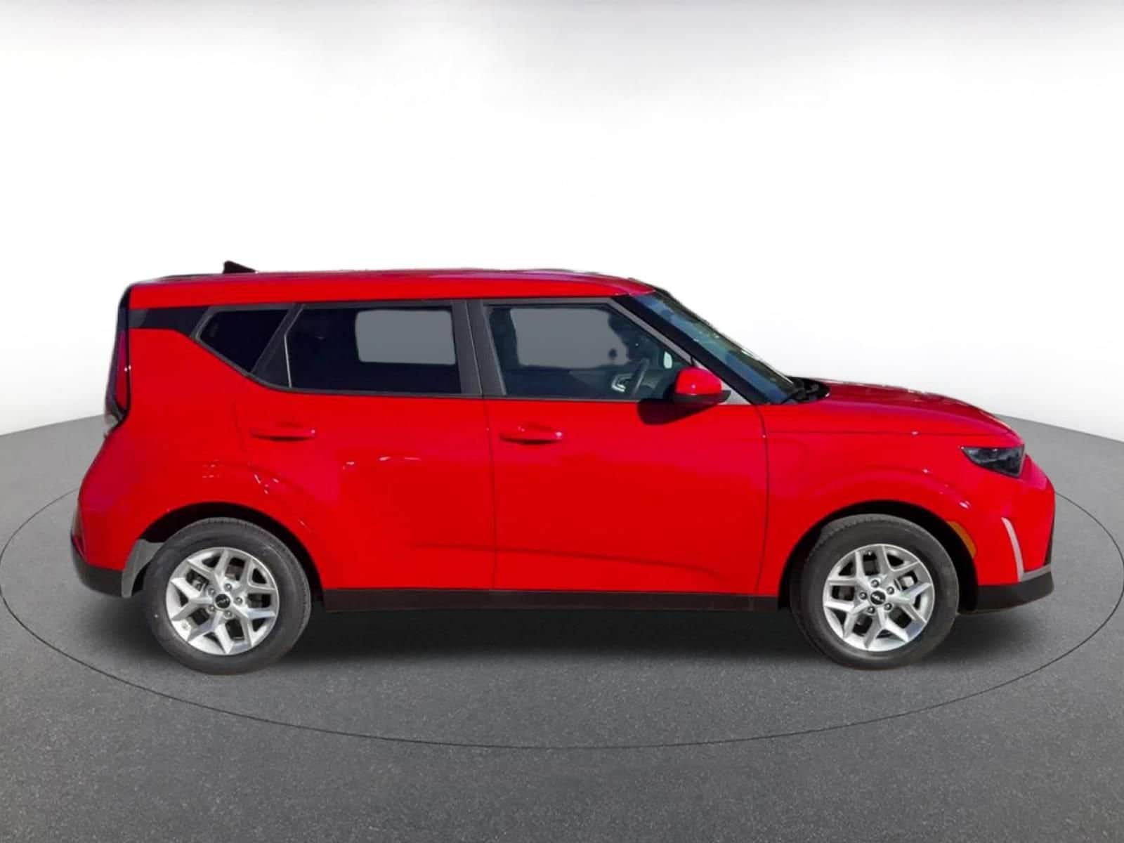 Thumbnail: 2025 Kia Soul - 16