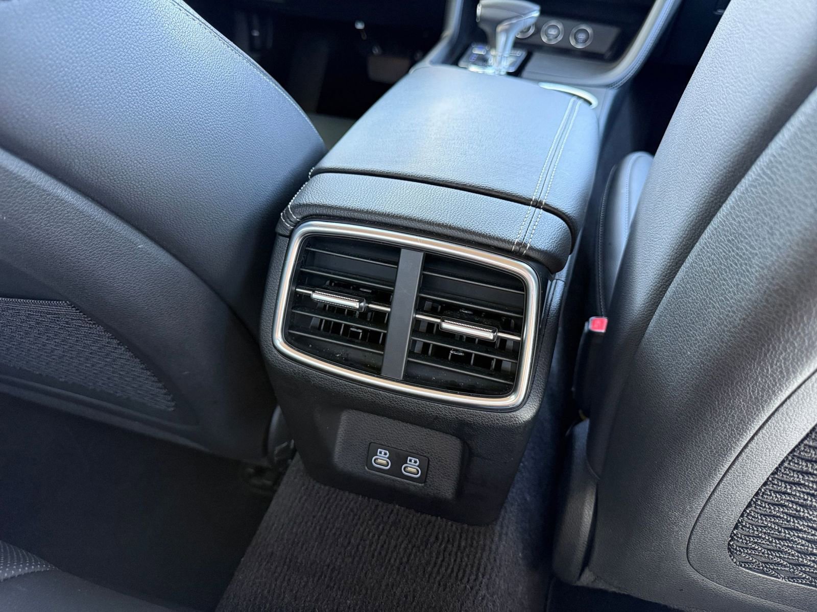 Thumbnail: 2025 Genesis G70 - 24