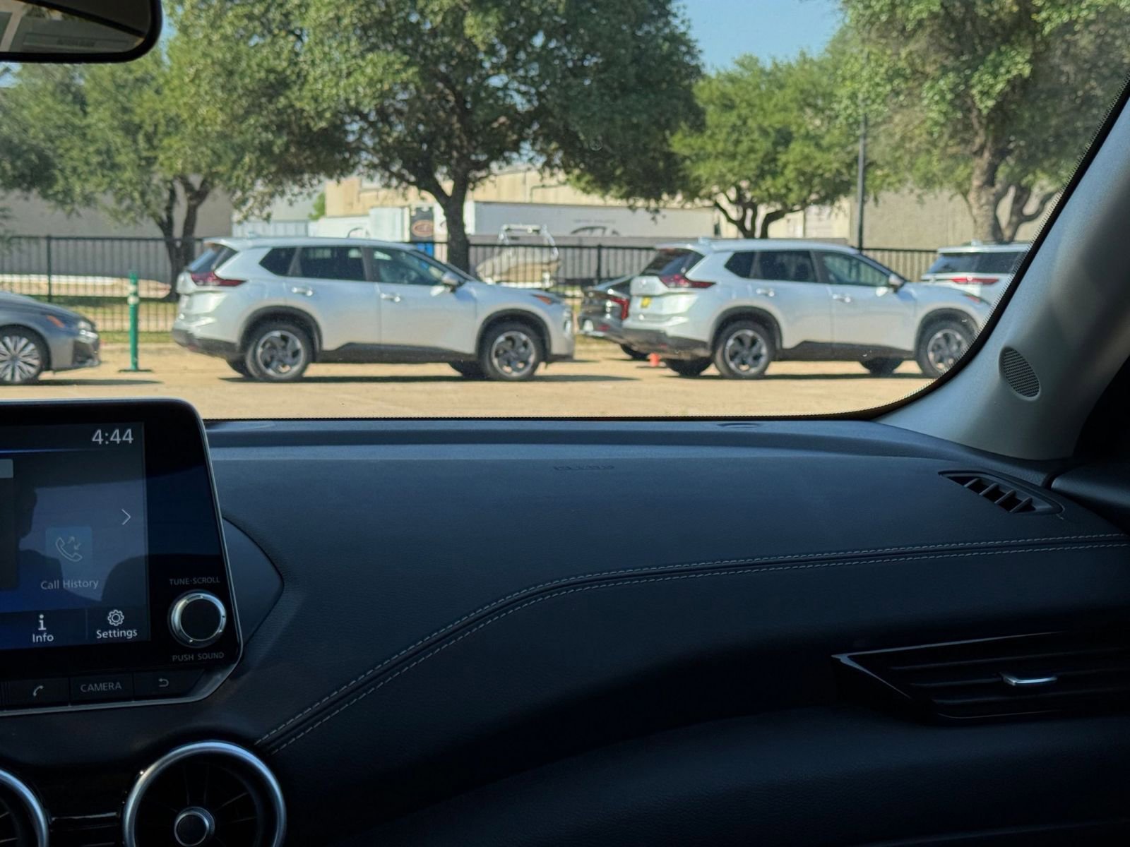 Thumbnail: 2025 Nissan Sentra - 35