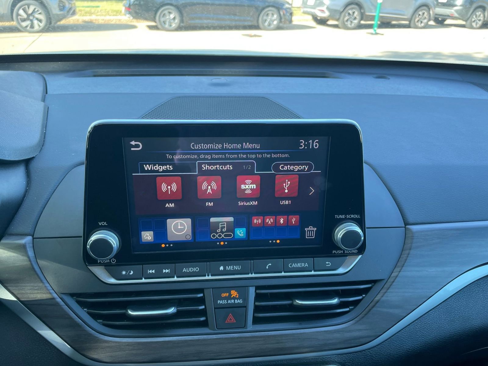 Thumbnail: 2025 Nissan Altima - 21