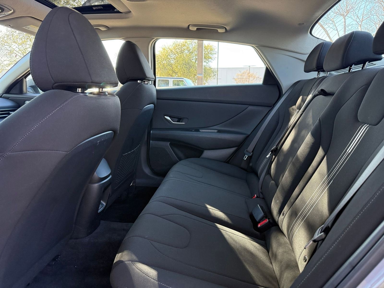 Thumbnail: 2025 Hyundai Elantra - 27