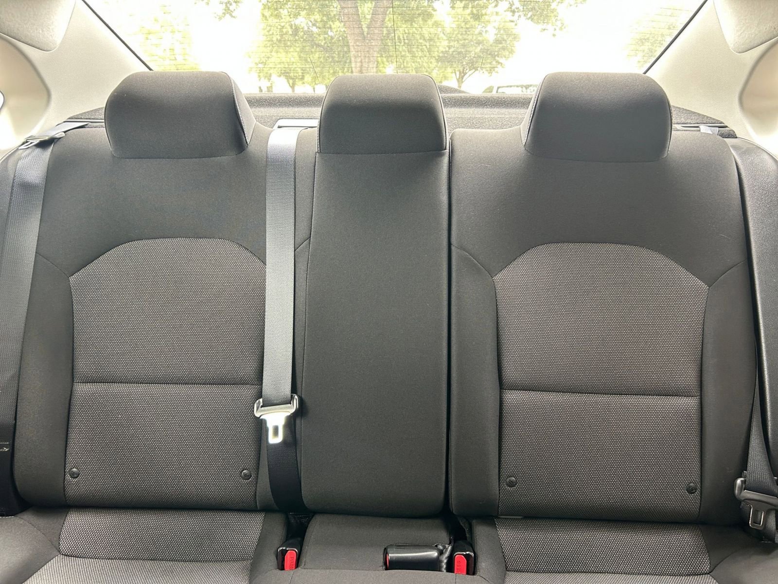 2024 Kia Forte LXS 34
