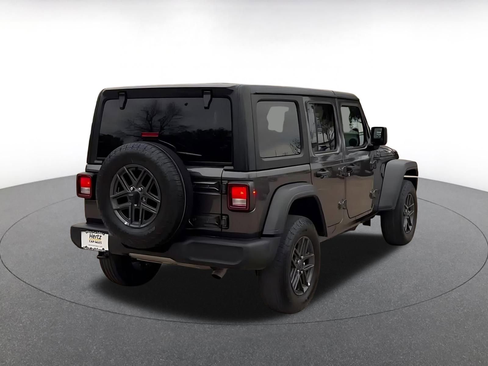 Thumbnail: 2025 Jeep Wrangler - 14