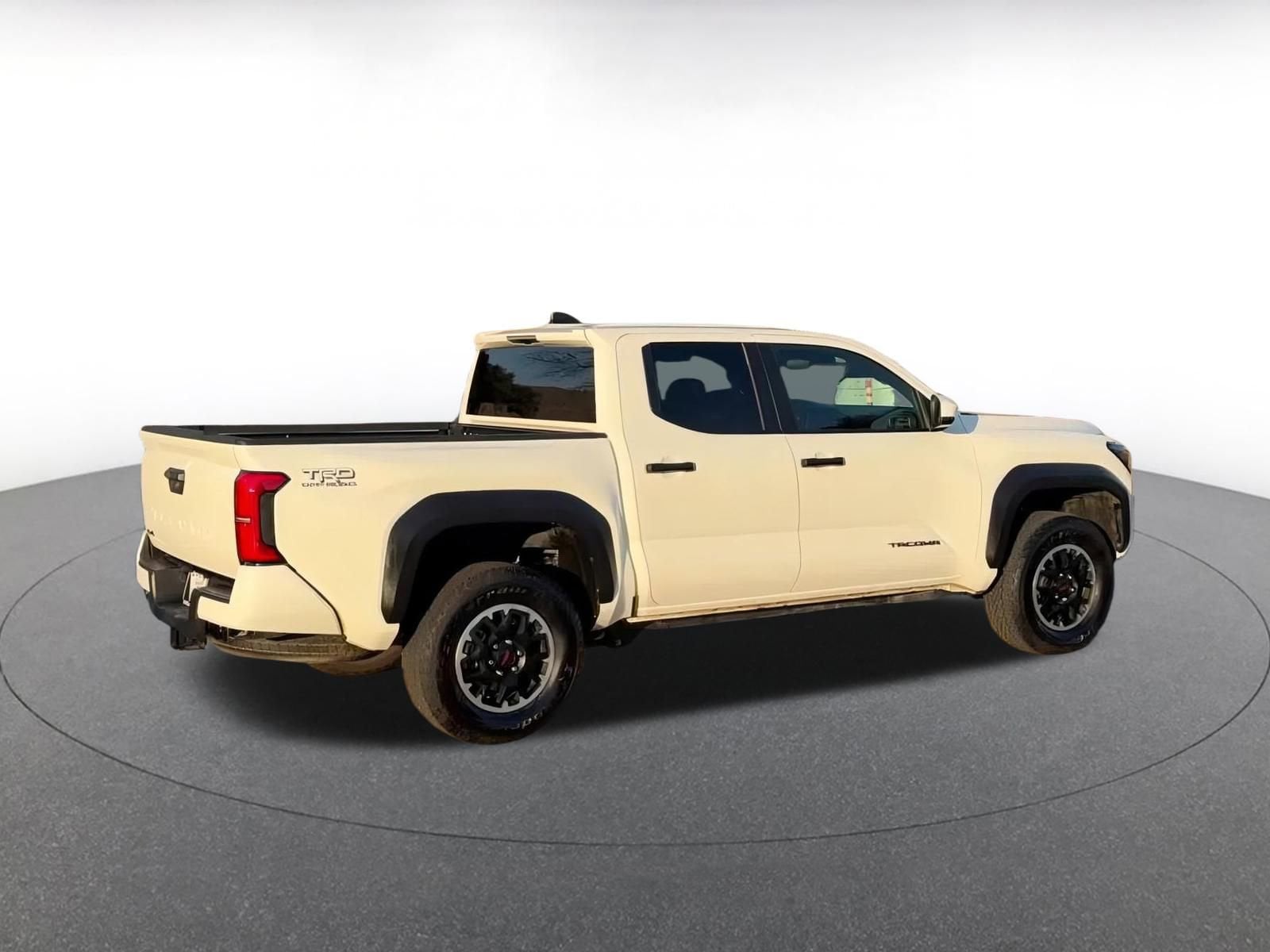 Thumbnail: 2025 Toyota Tacoma - 14