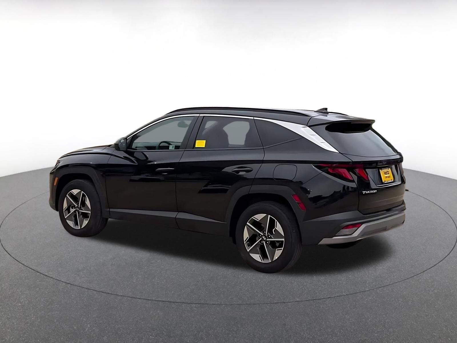 Thumbnail: 2025 Hyundai Tucson - 10