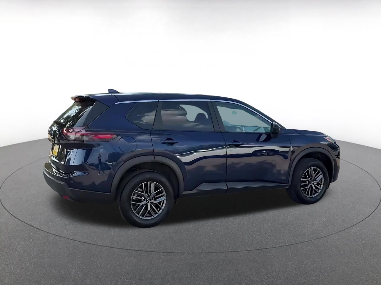 Thumbnail: 2026 Nissan Rogue - 14