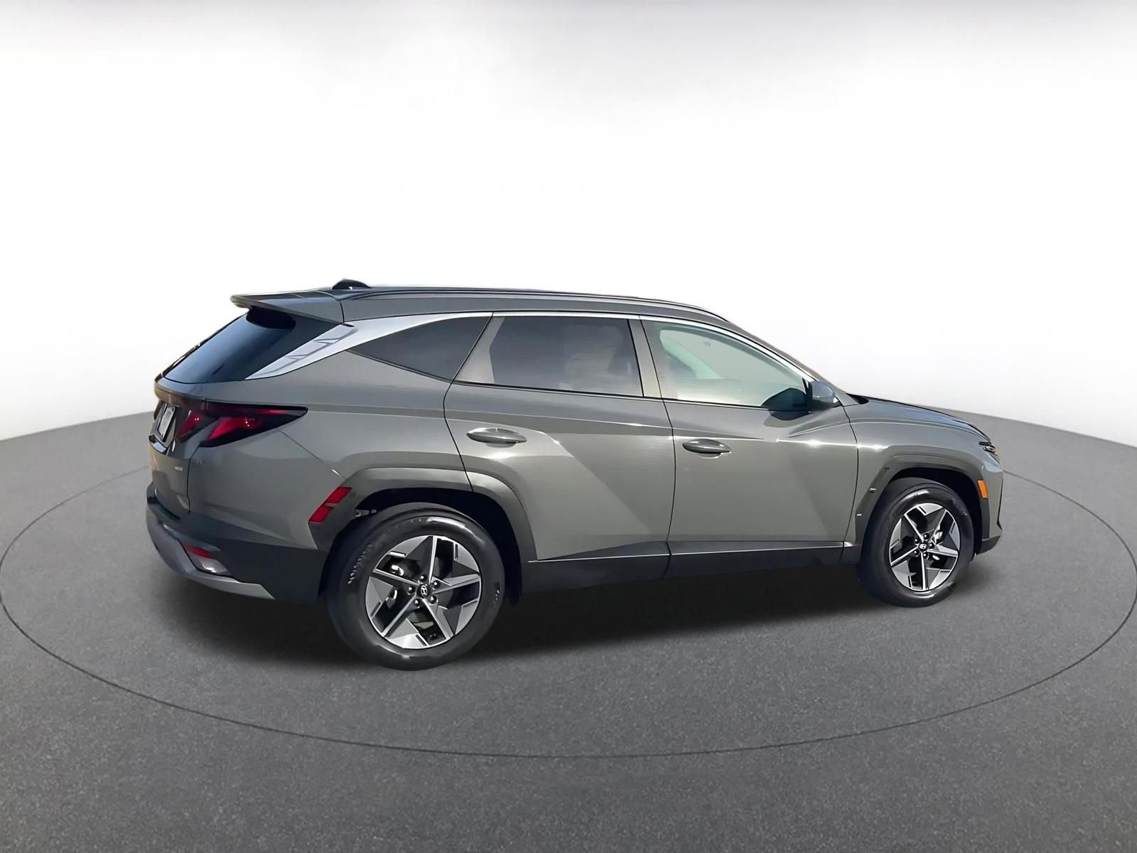 Thumbnail: 2025 Hyundai Tucson - 14