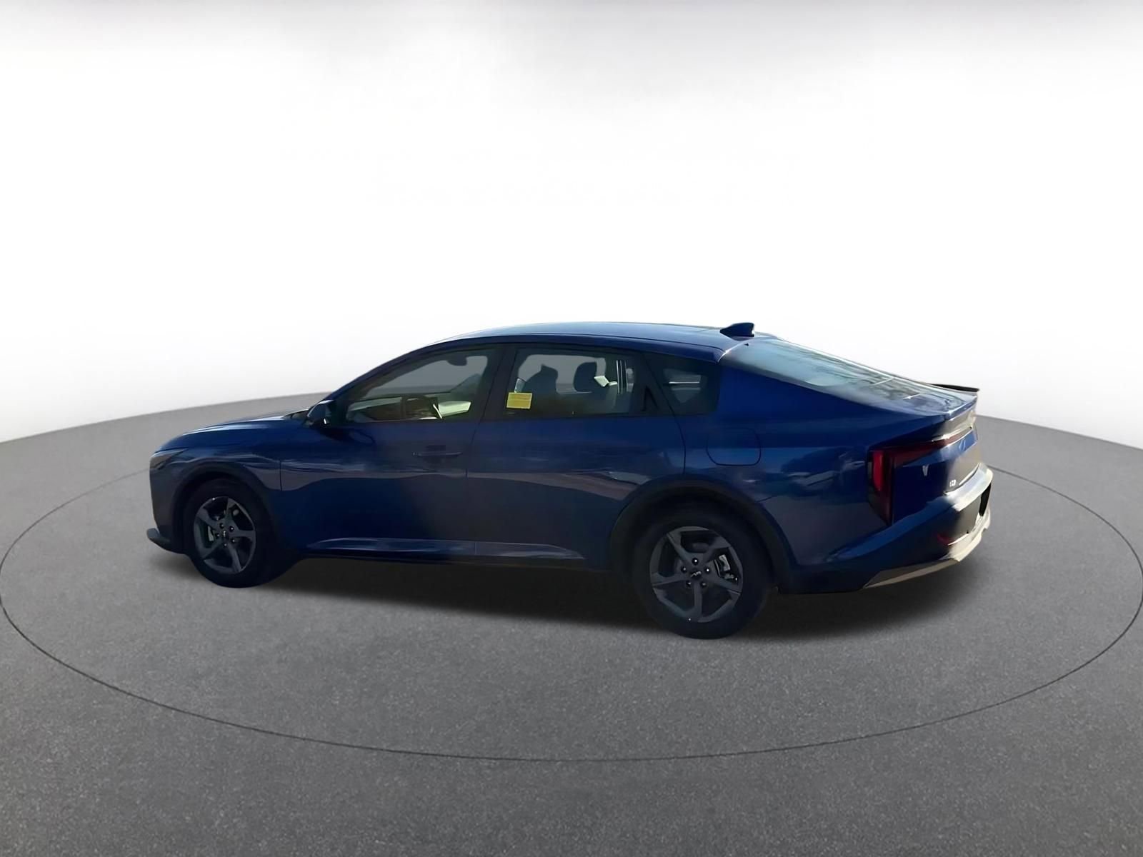 Thumbnail: 2025 Kia K4 - 10