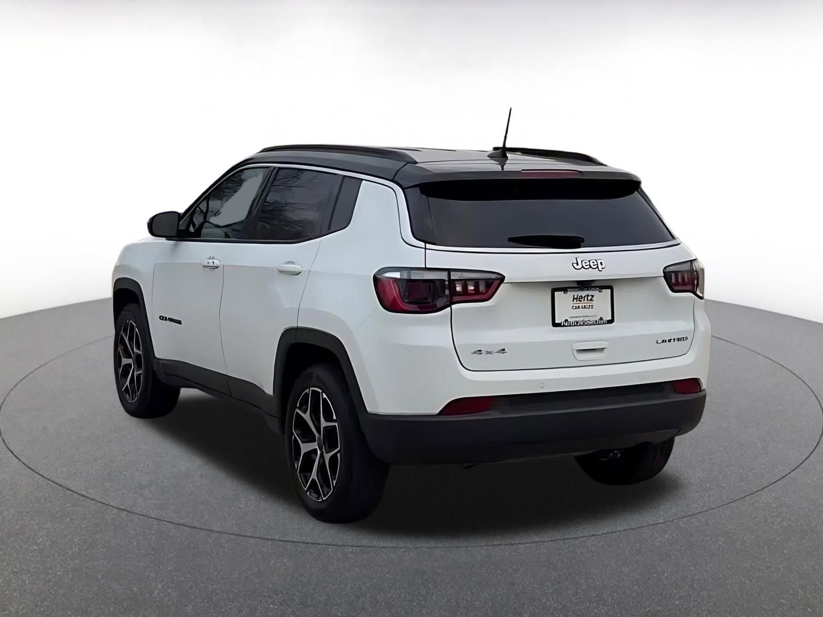 Thumbnail: 2025 Jeep Compass - 11