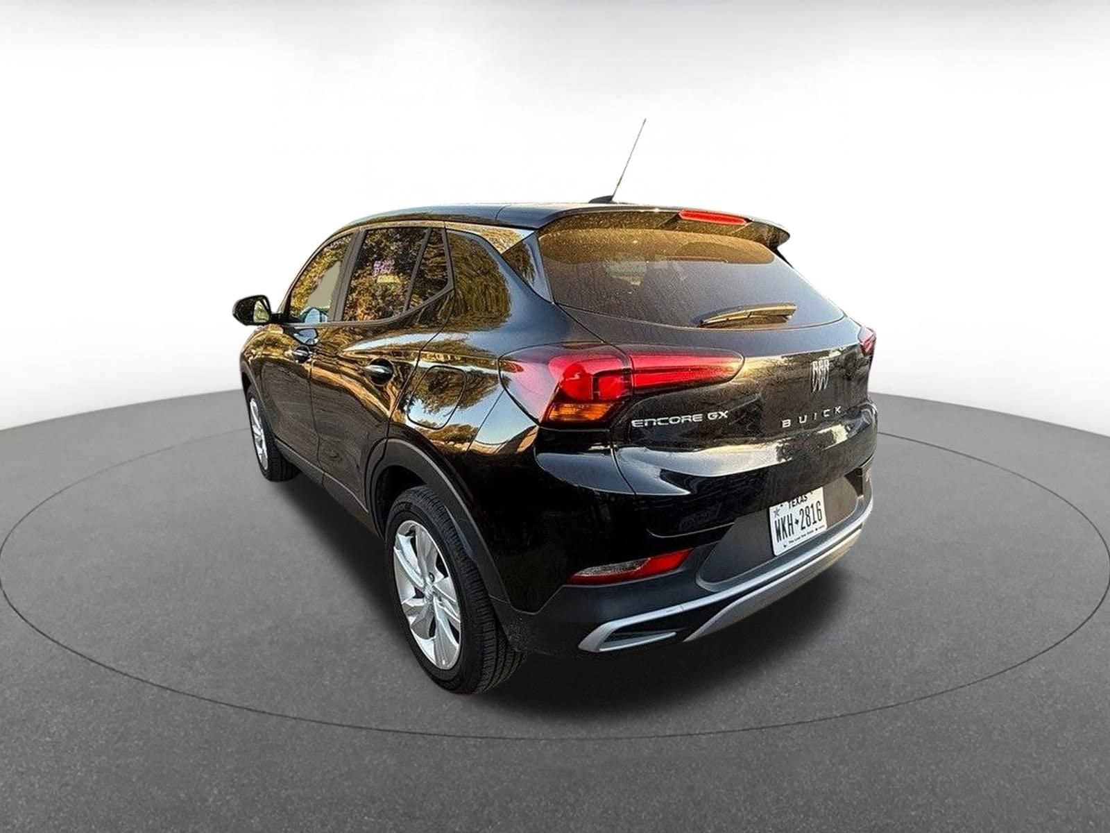 Thumbnail: 2025 Buick Encore GX - 3