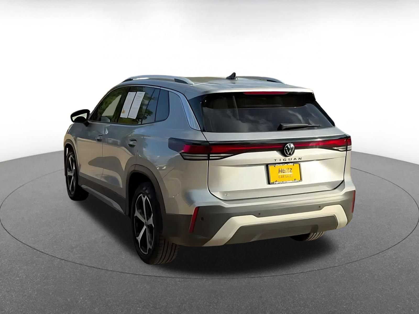 Thumbnail: 2026 Volkswagen Tiguan - 10