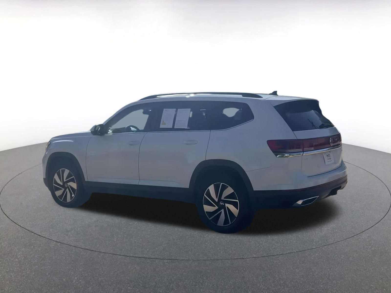 Thumbnail: 2025 Volkswagen Atlas - 10