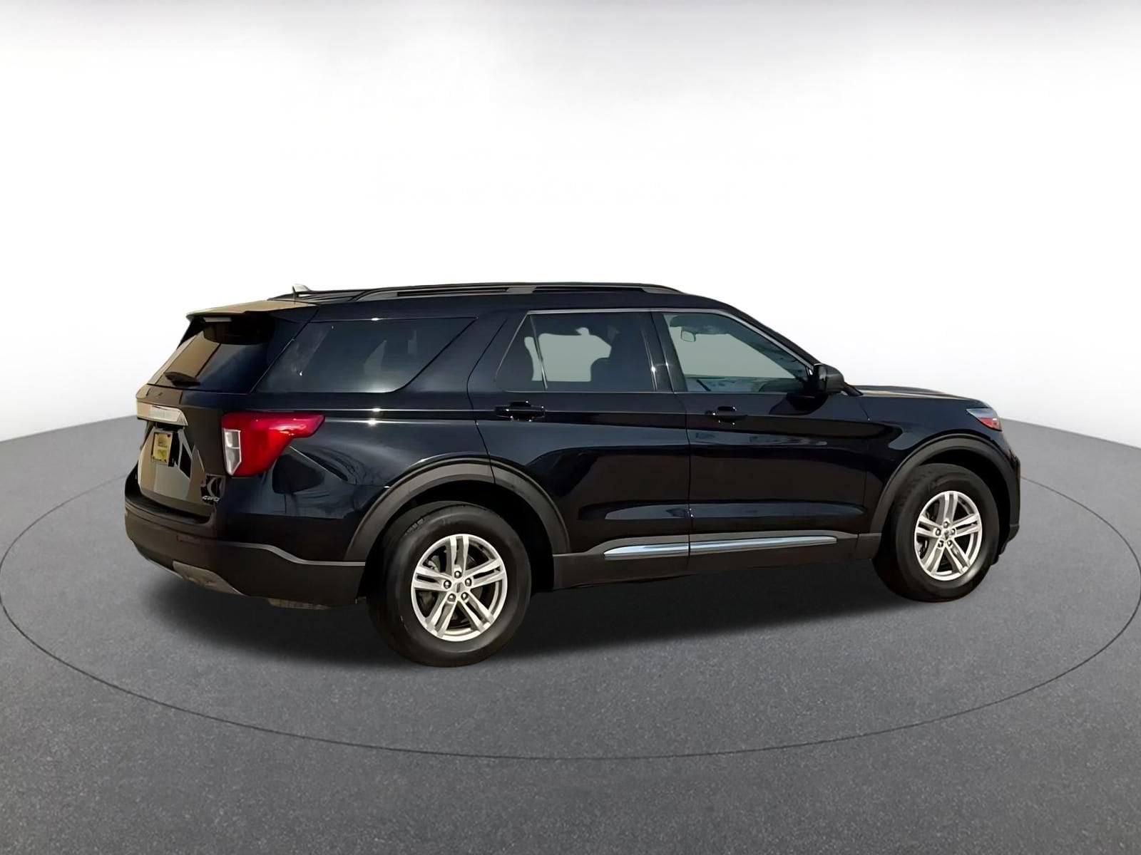Thumbnail: 2024 Ford Explorer - 11