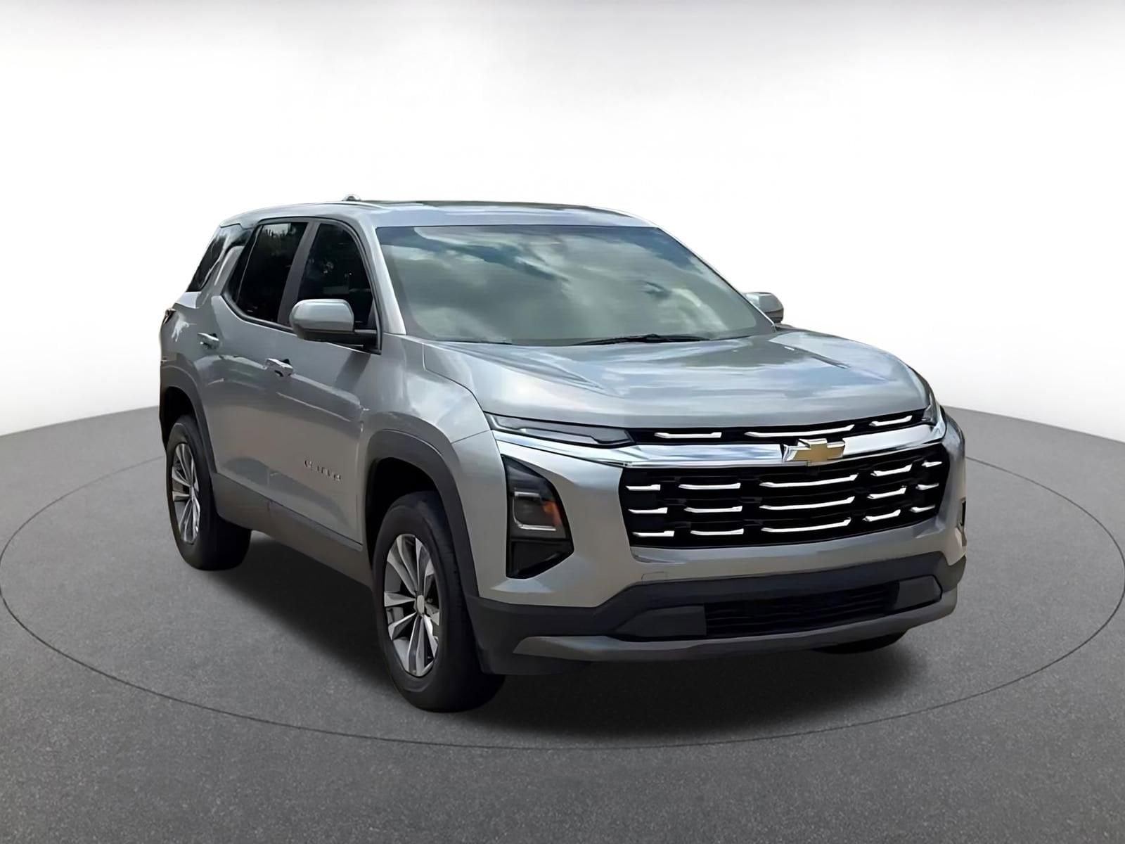 Thumbnail: 2025 Chevrolet Equinox - 3