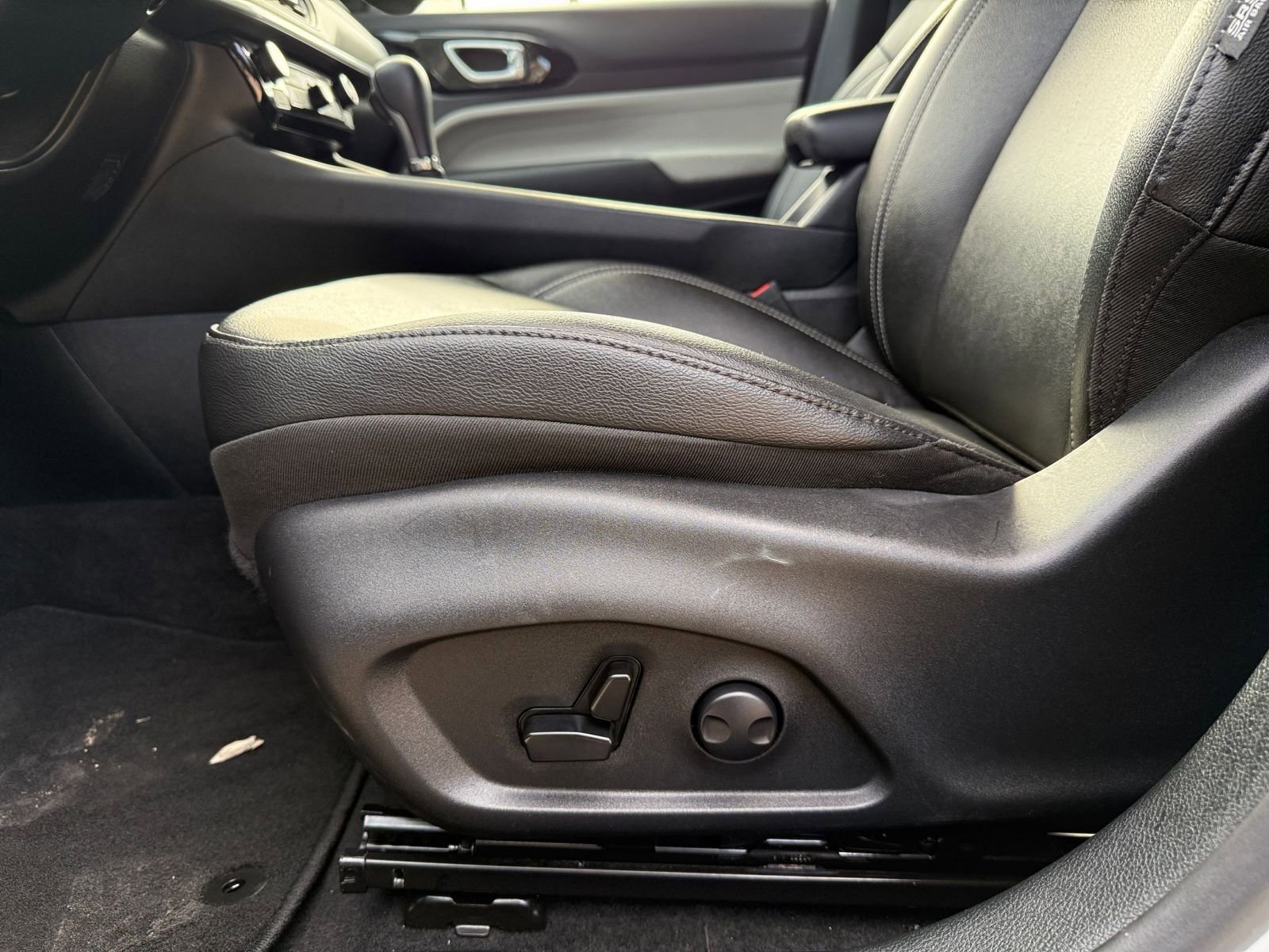 Thumbnail: 2025 Jeep Compass - 23