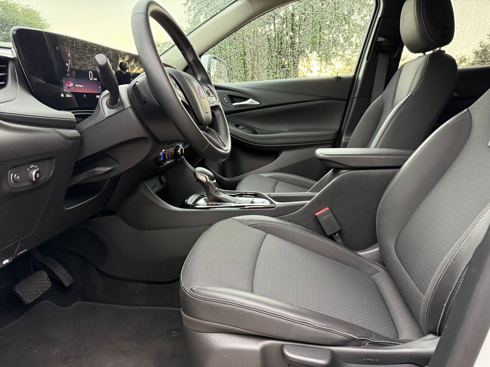 Thumbnail: 2025 Buick Encore GX - 27
