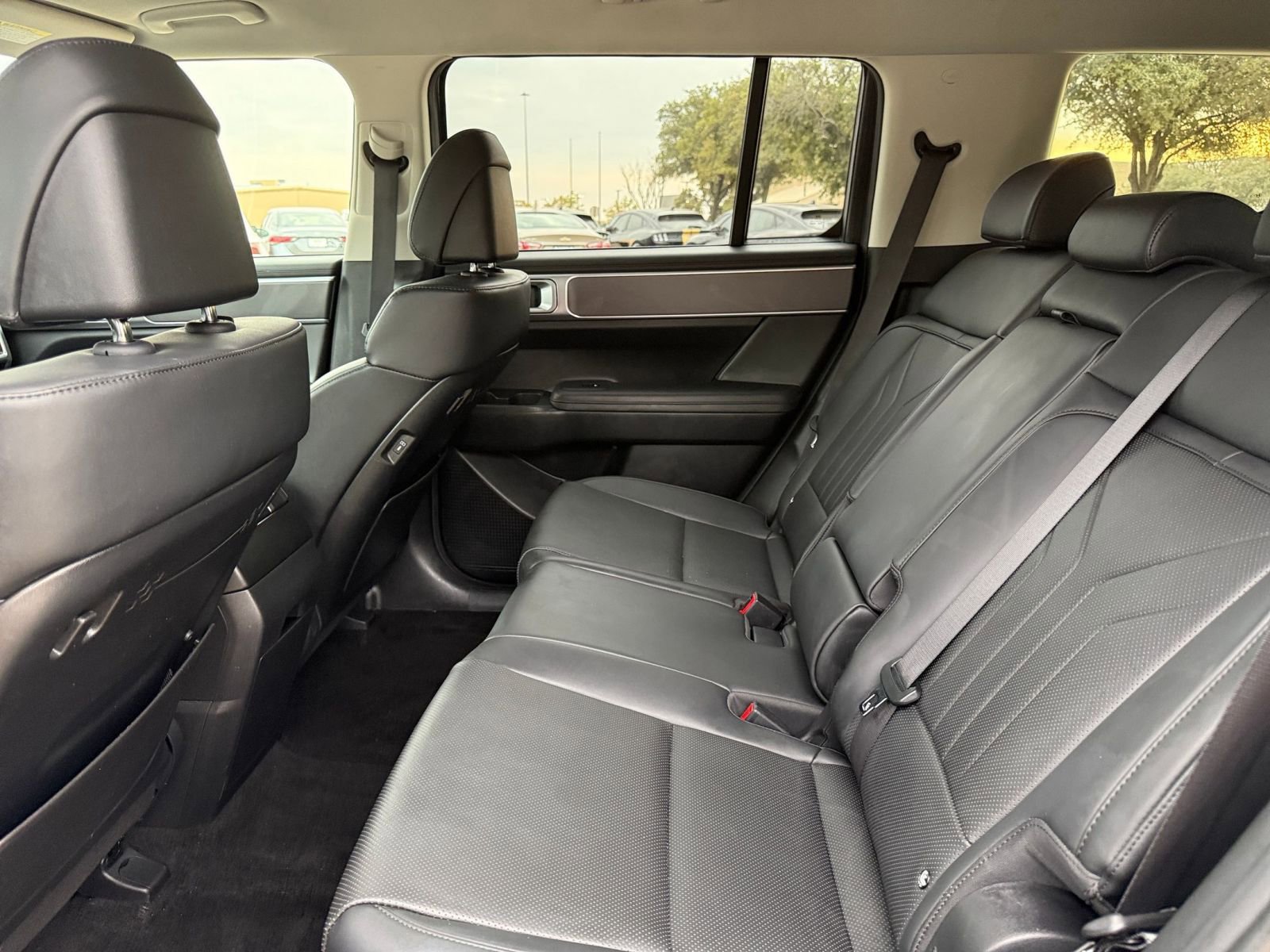 Thumbnail: 2025 Hyundai Santa Fe - 25