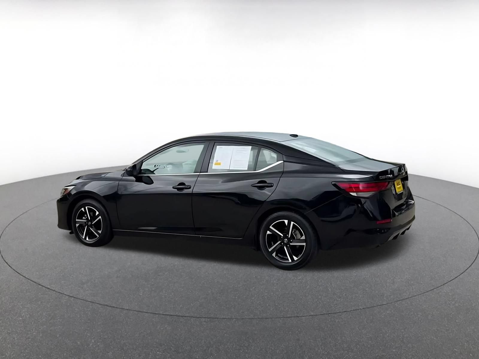 Thumbnail: 2025 Nissan Sentra - 8