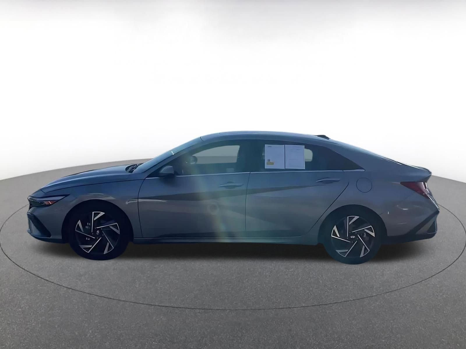 Thumbnail: 2025 Hyundai Elantra - 8