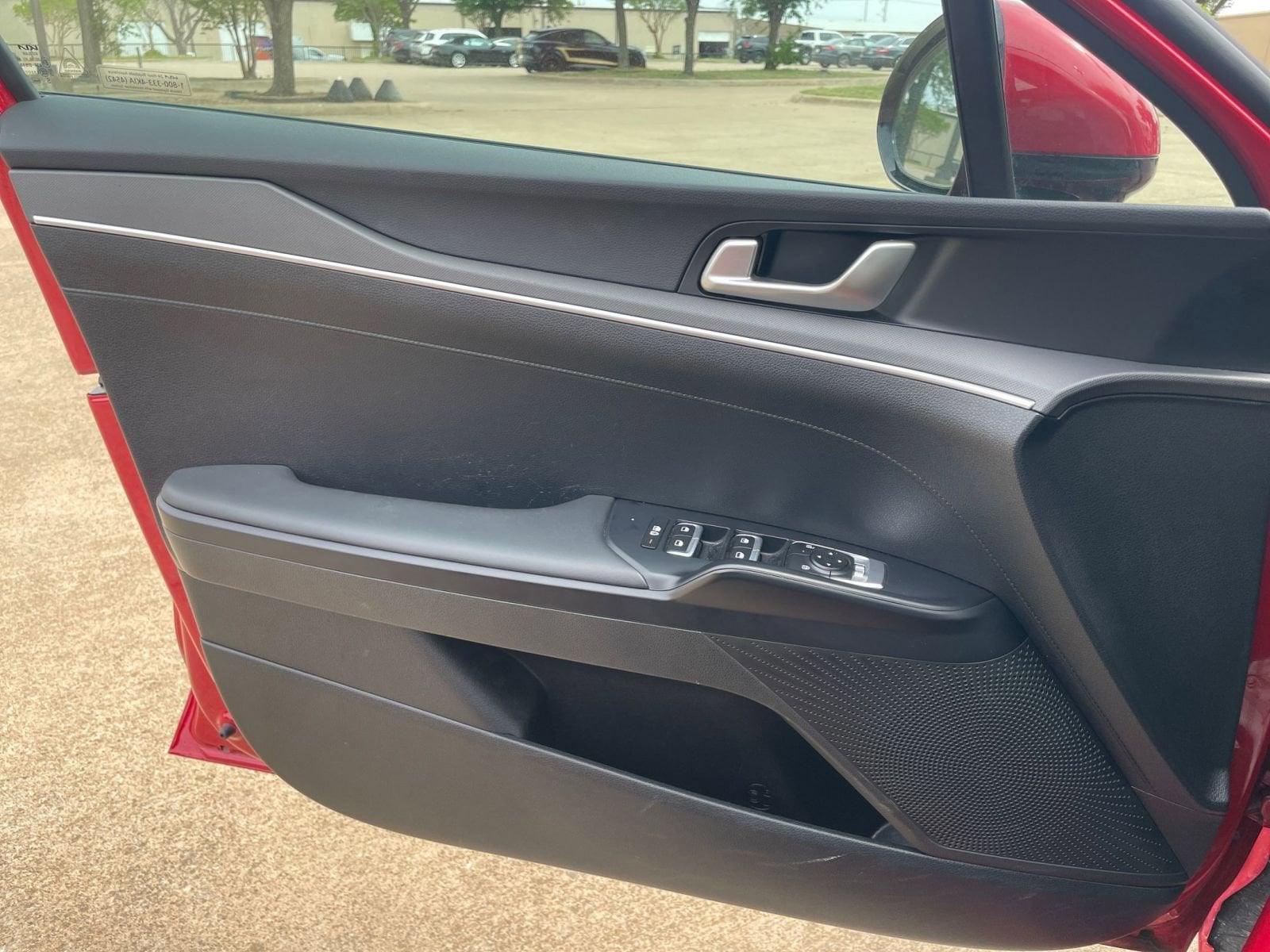 Thumbnail: 2025 Kia K5 - 18