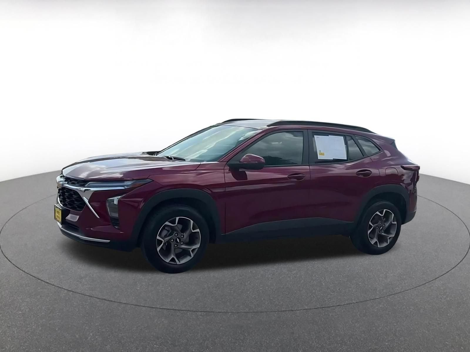 Thumbnail: 2025 Chevrolet Trax - 7