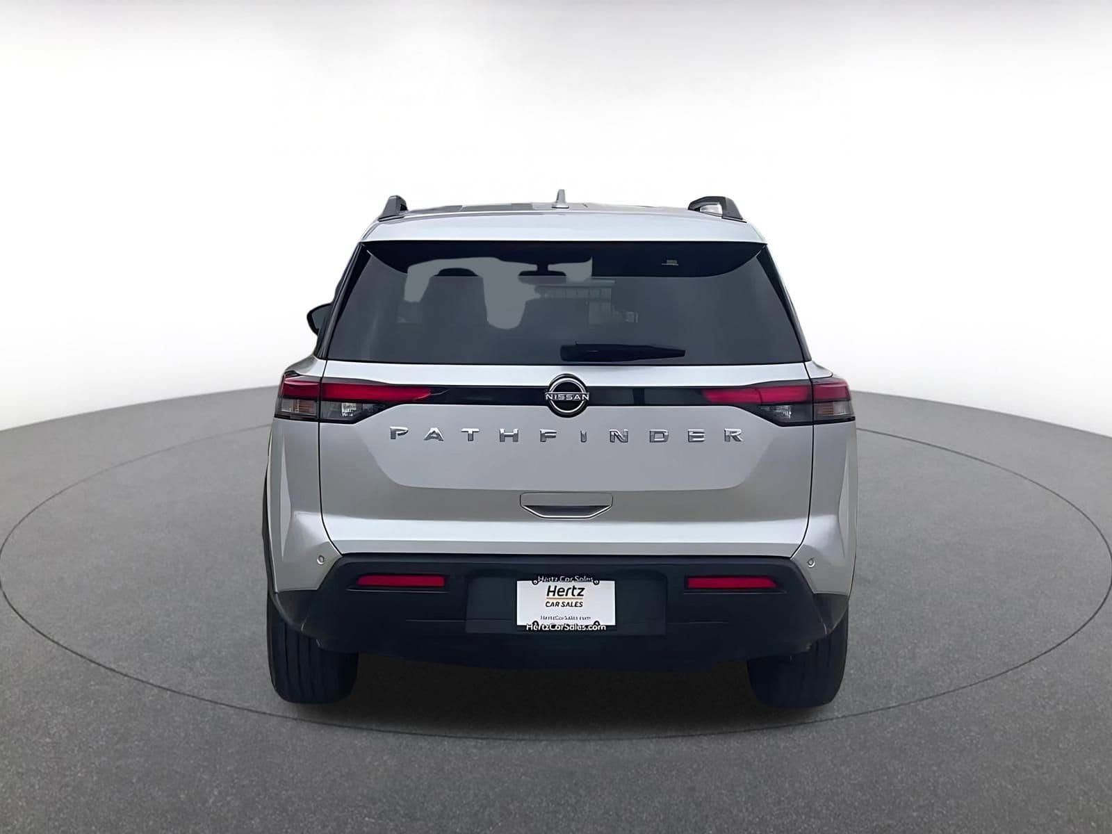 Thumbnail: 2025 Nissan Pathfinder - 12