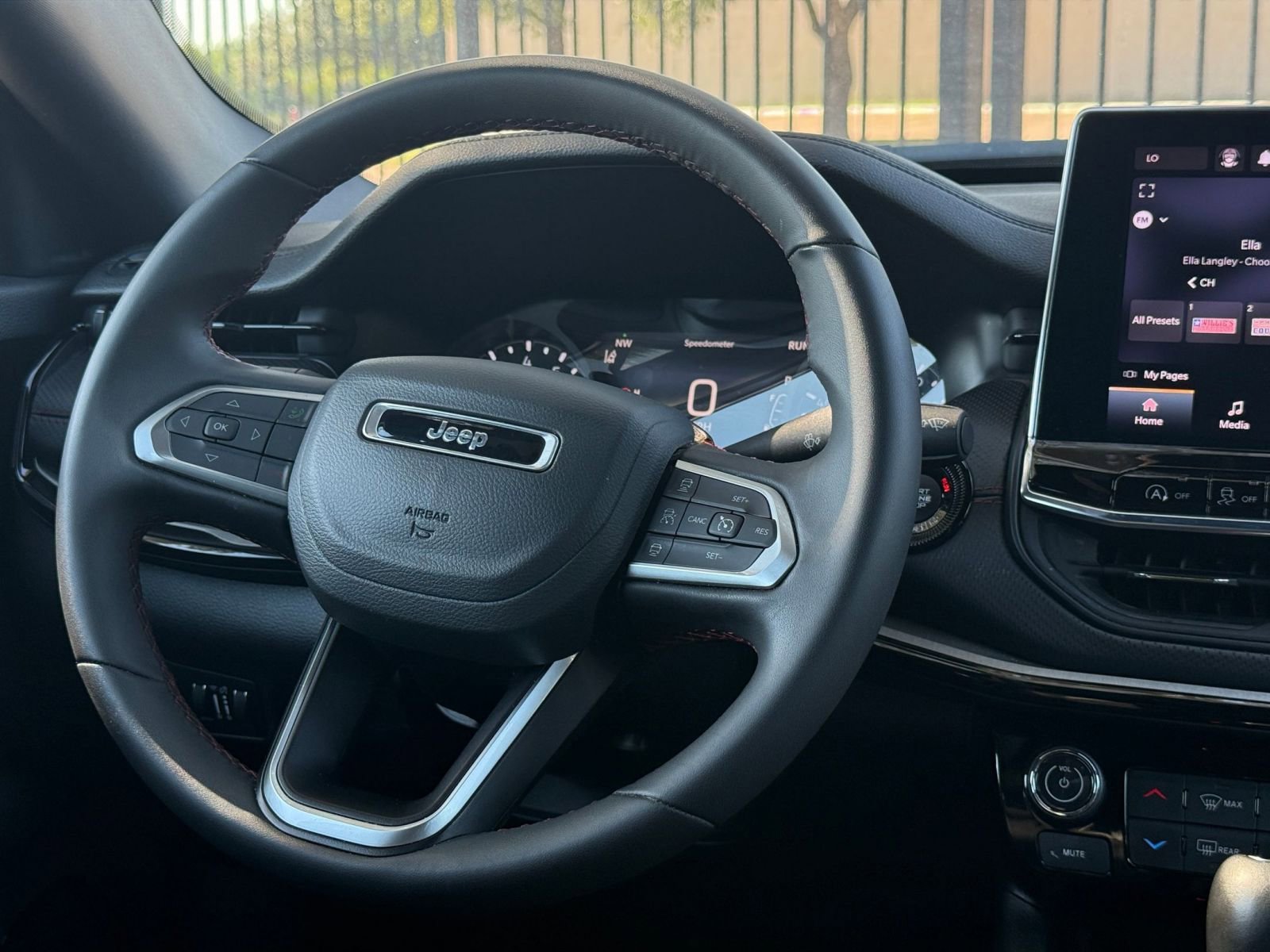 Thumbnail: 2025 Jeep Compass - 34