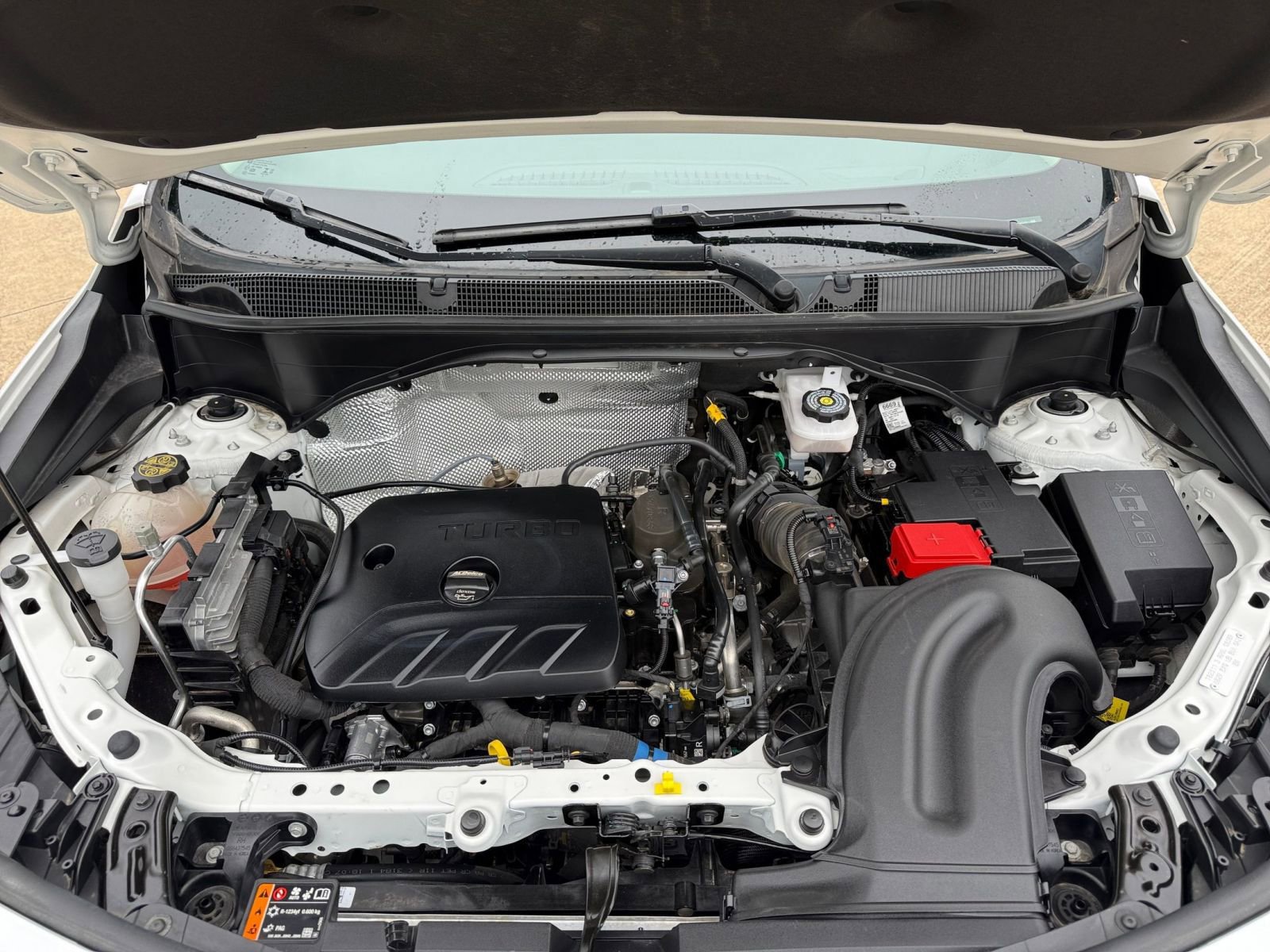 Thumbnail: 2025 Buick Encore GX - 32