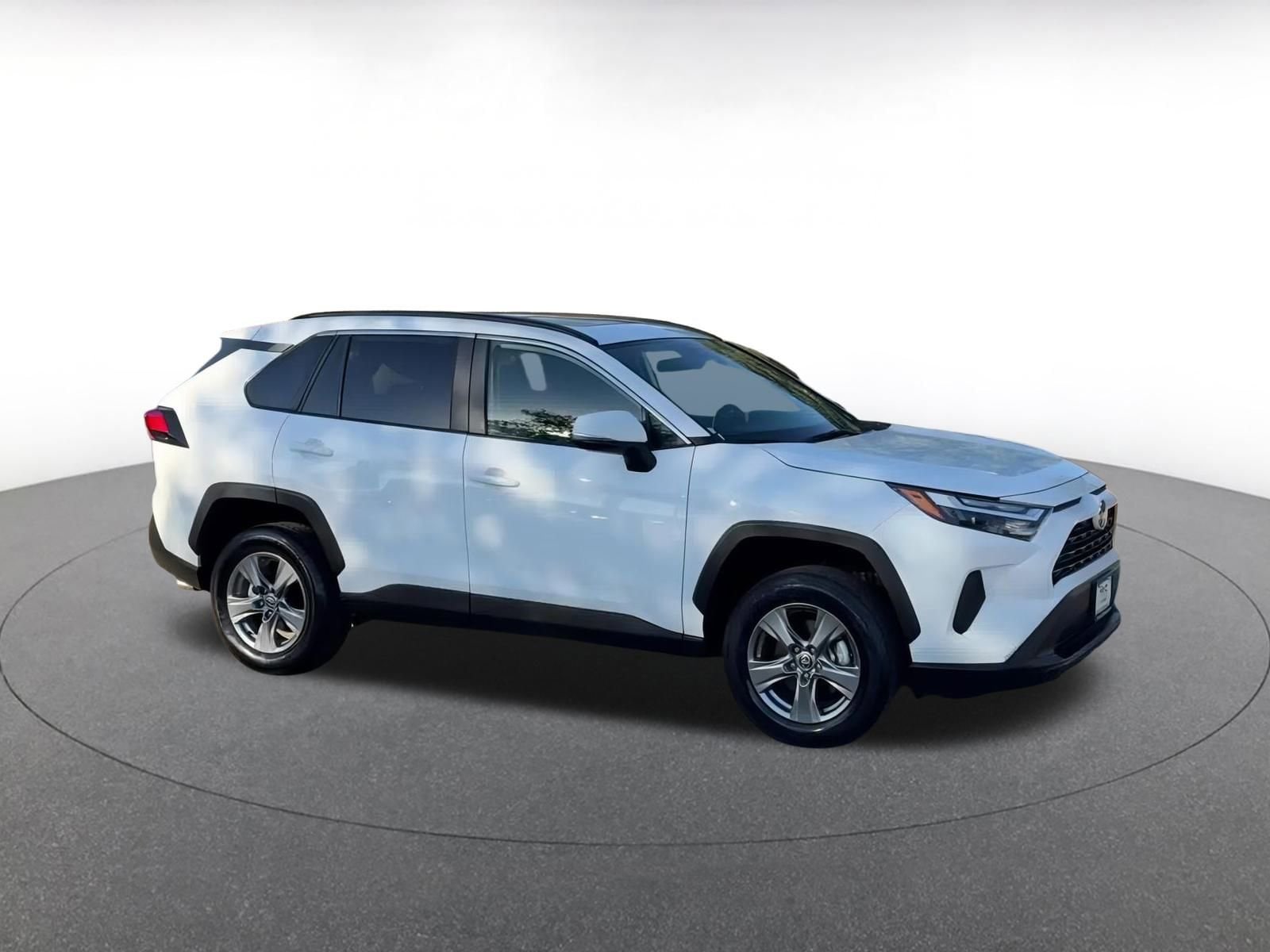 Thumbnail: 2025 Toyota RAV4 - 2
