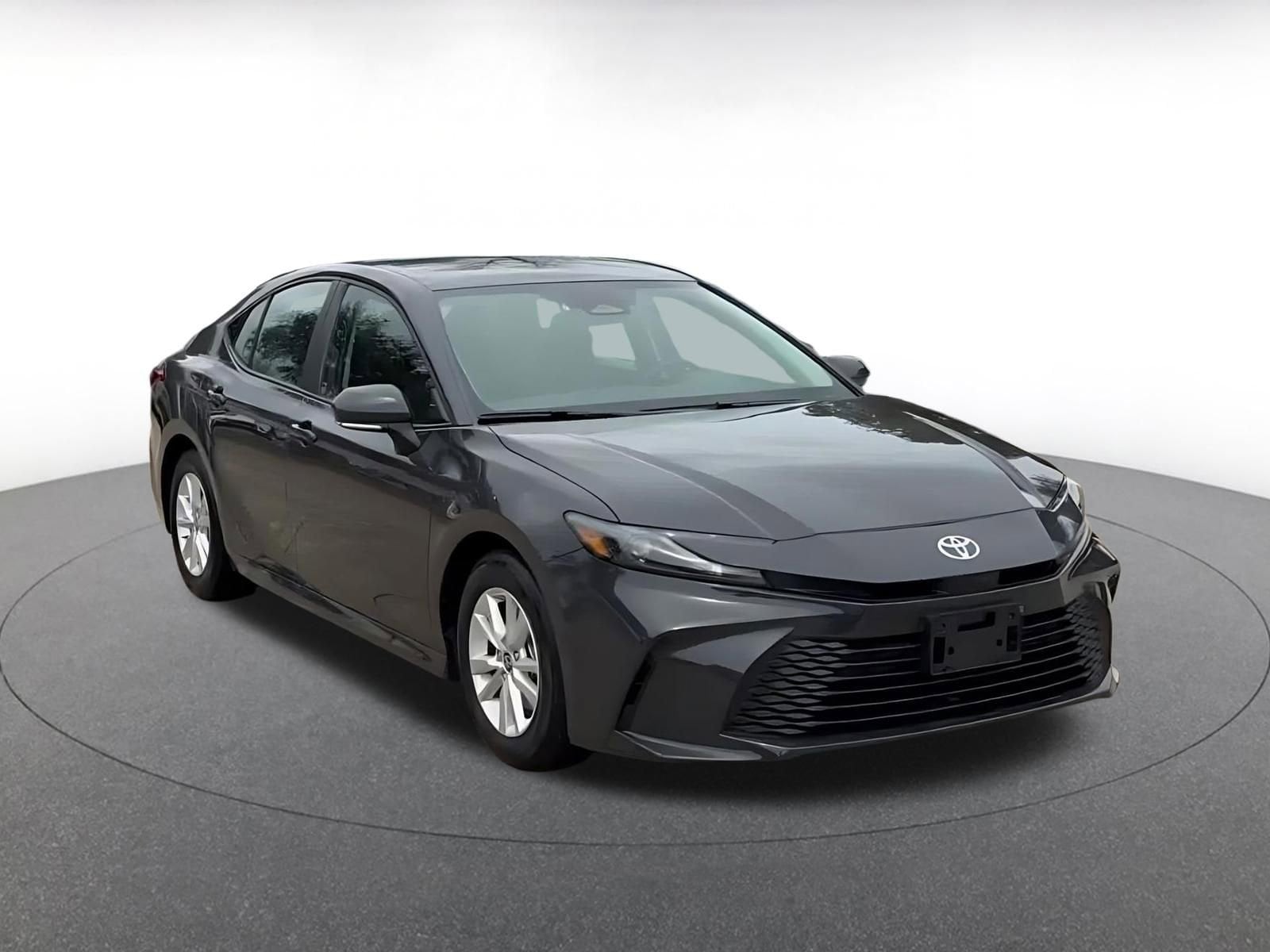 Thumbnail: 2025 Toyota Camry - 3