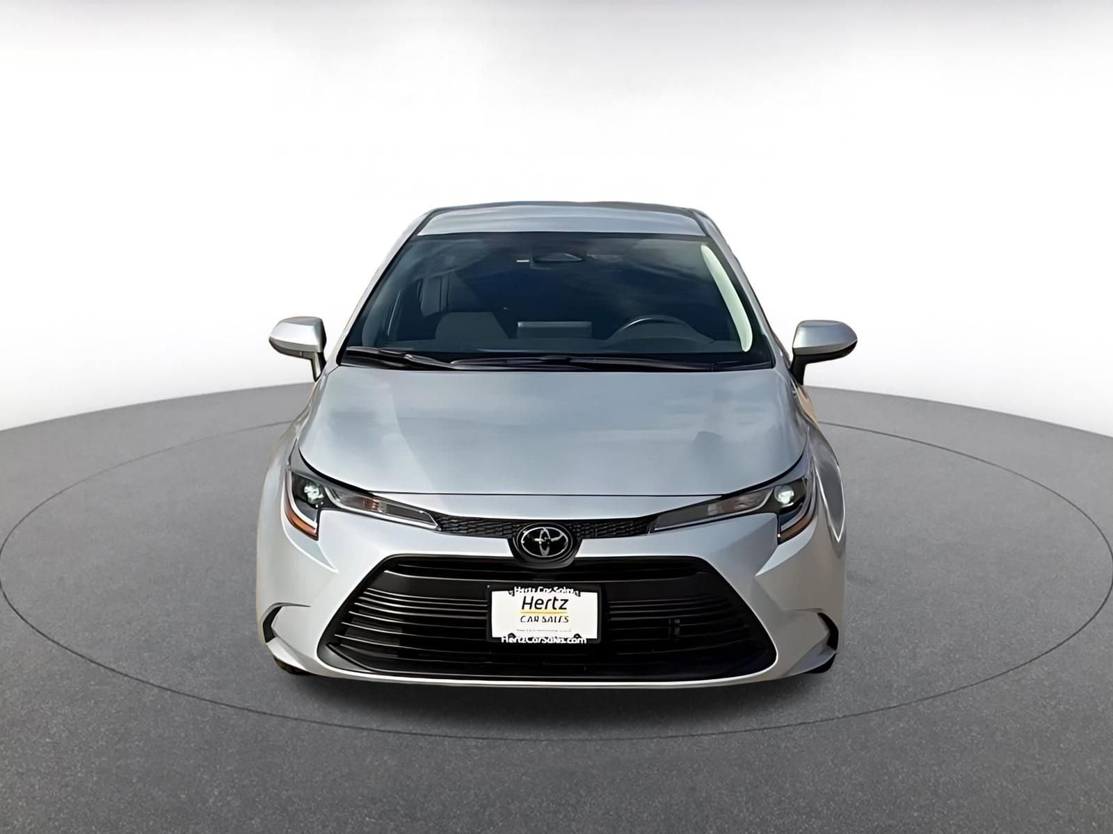 Thumbnail: 2025 Toyota Corolla - 4